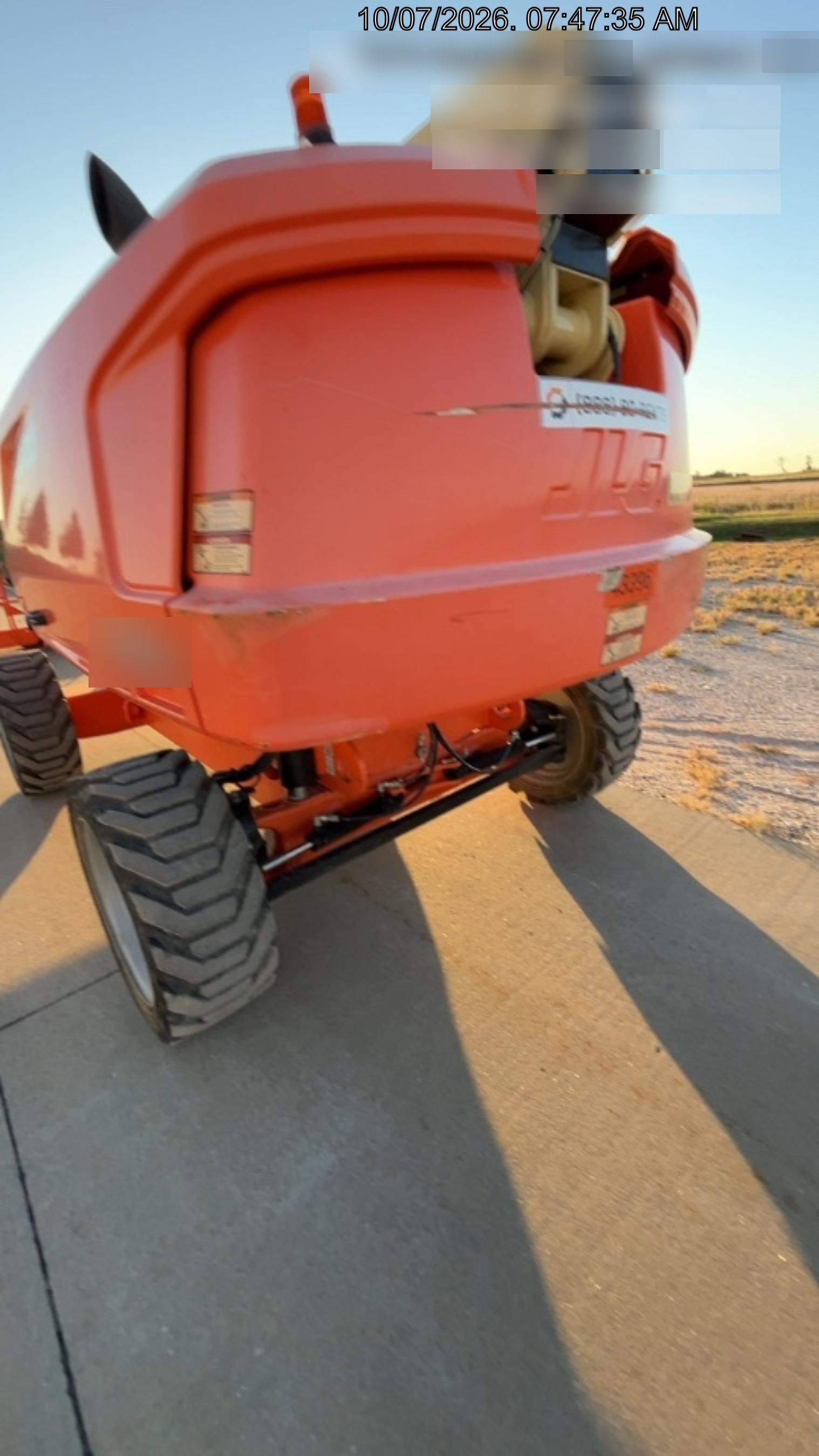 2019 JLG 660SJ