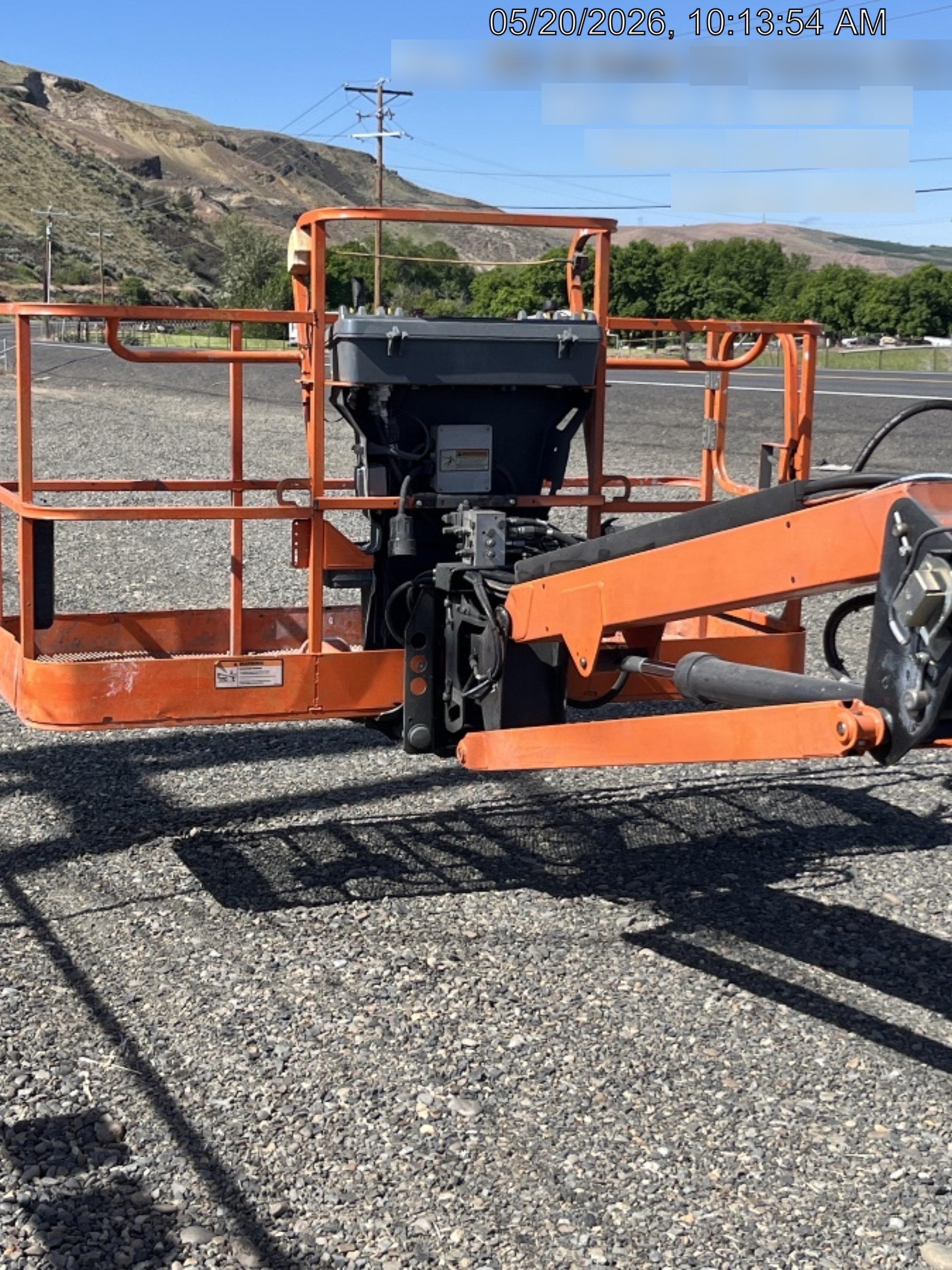 2020 JLG 660SJ