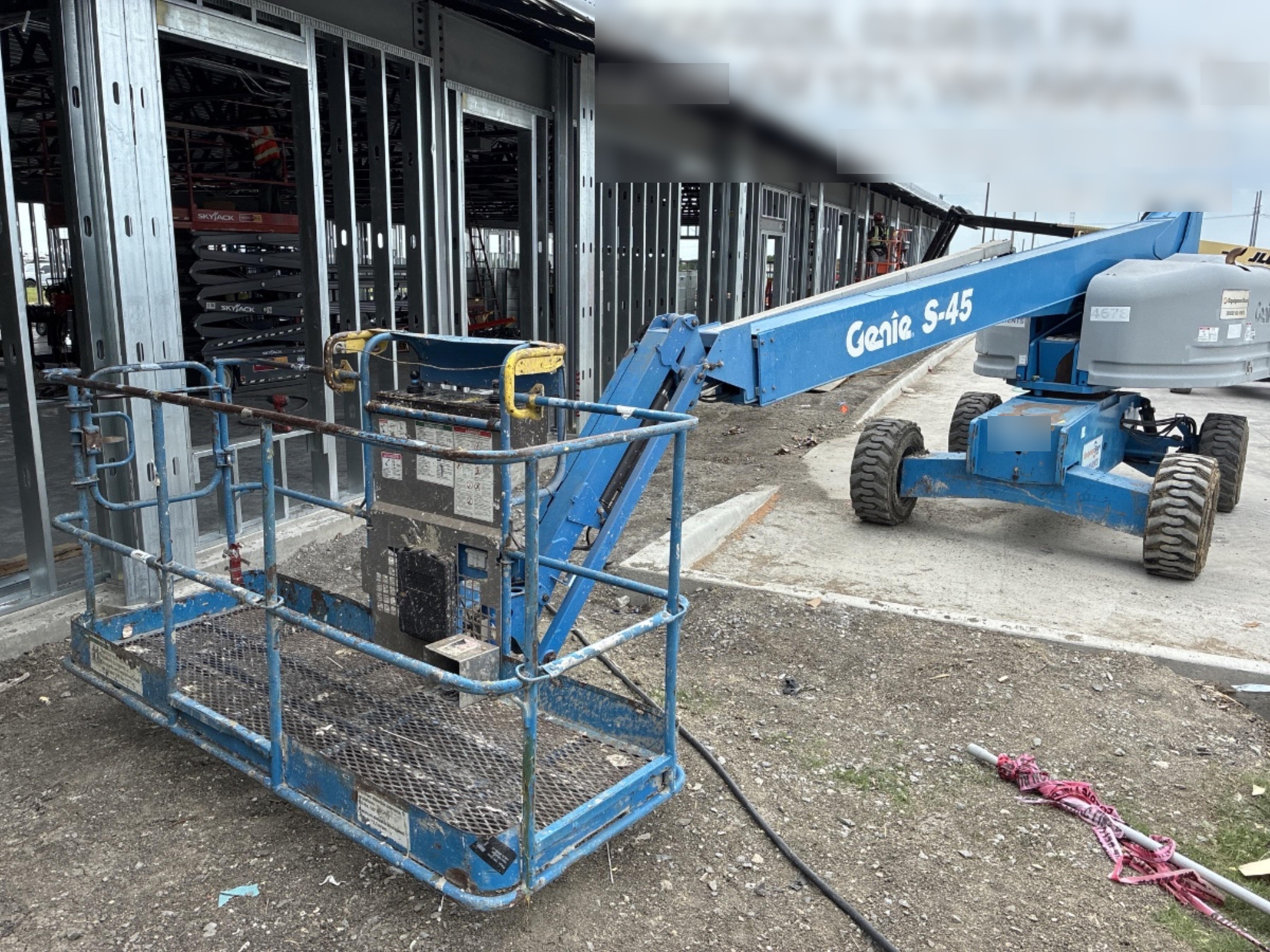 2017 GENIE S-45