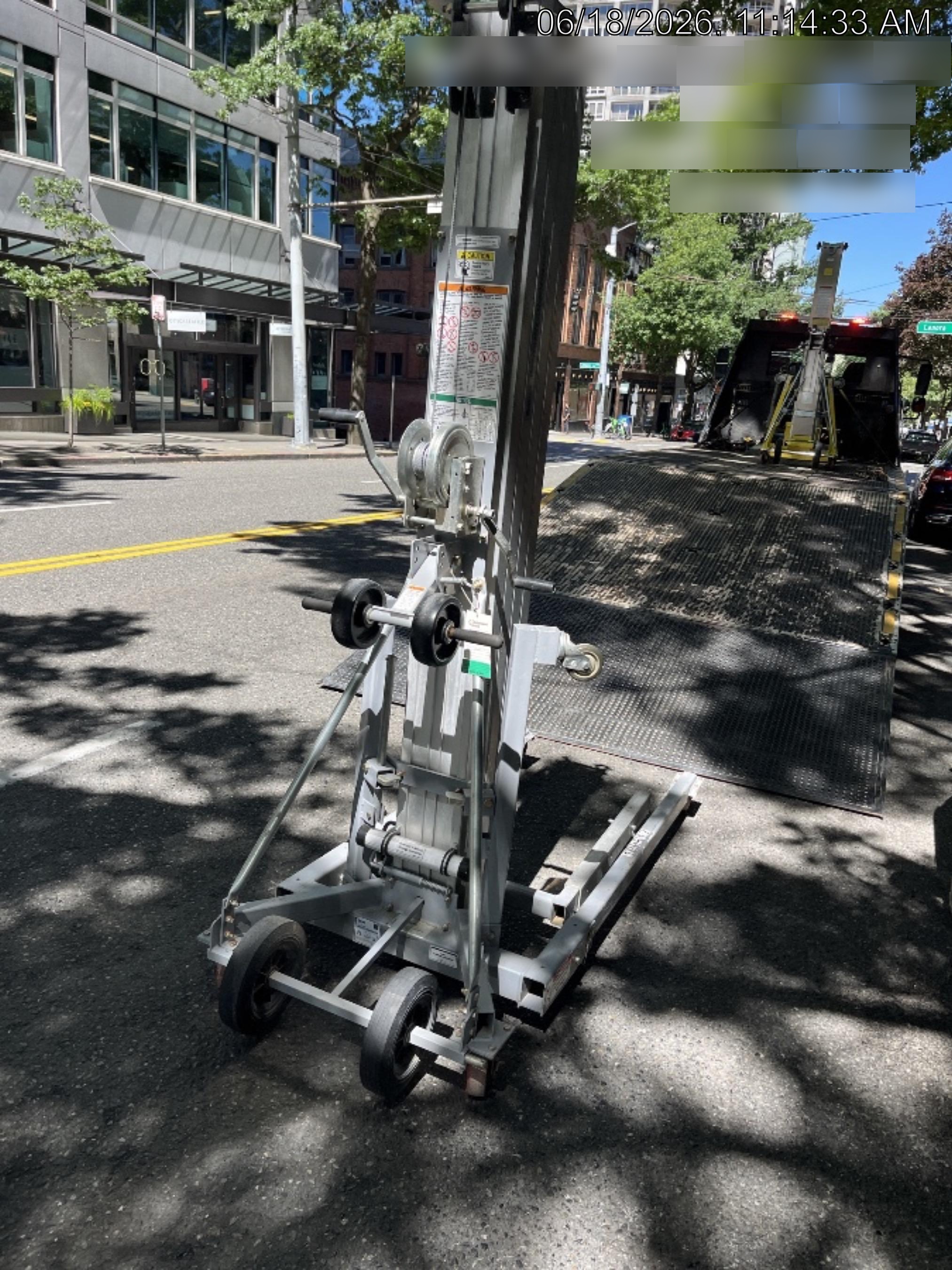 2020 GENIE SLC-24
