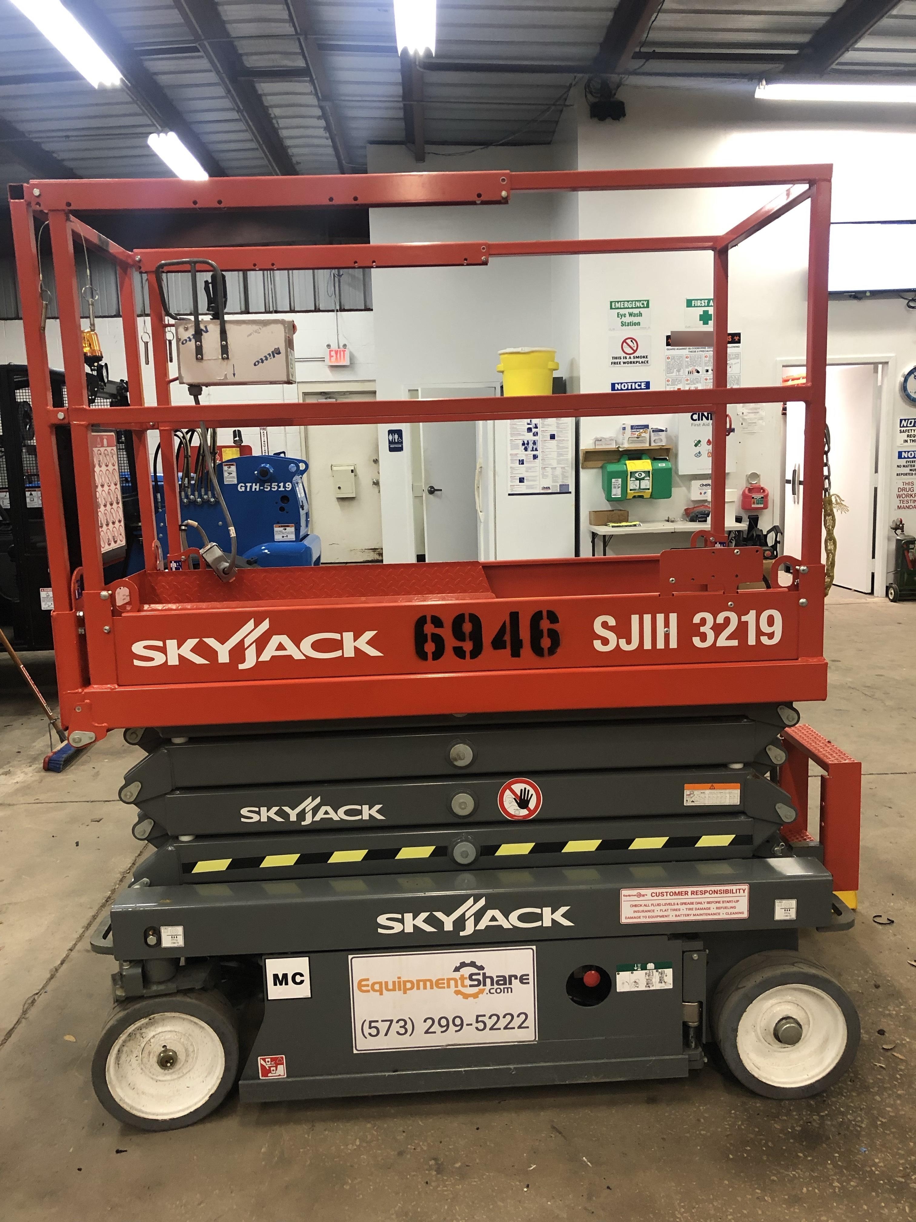 2018 SKYJACK SJIII-3219