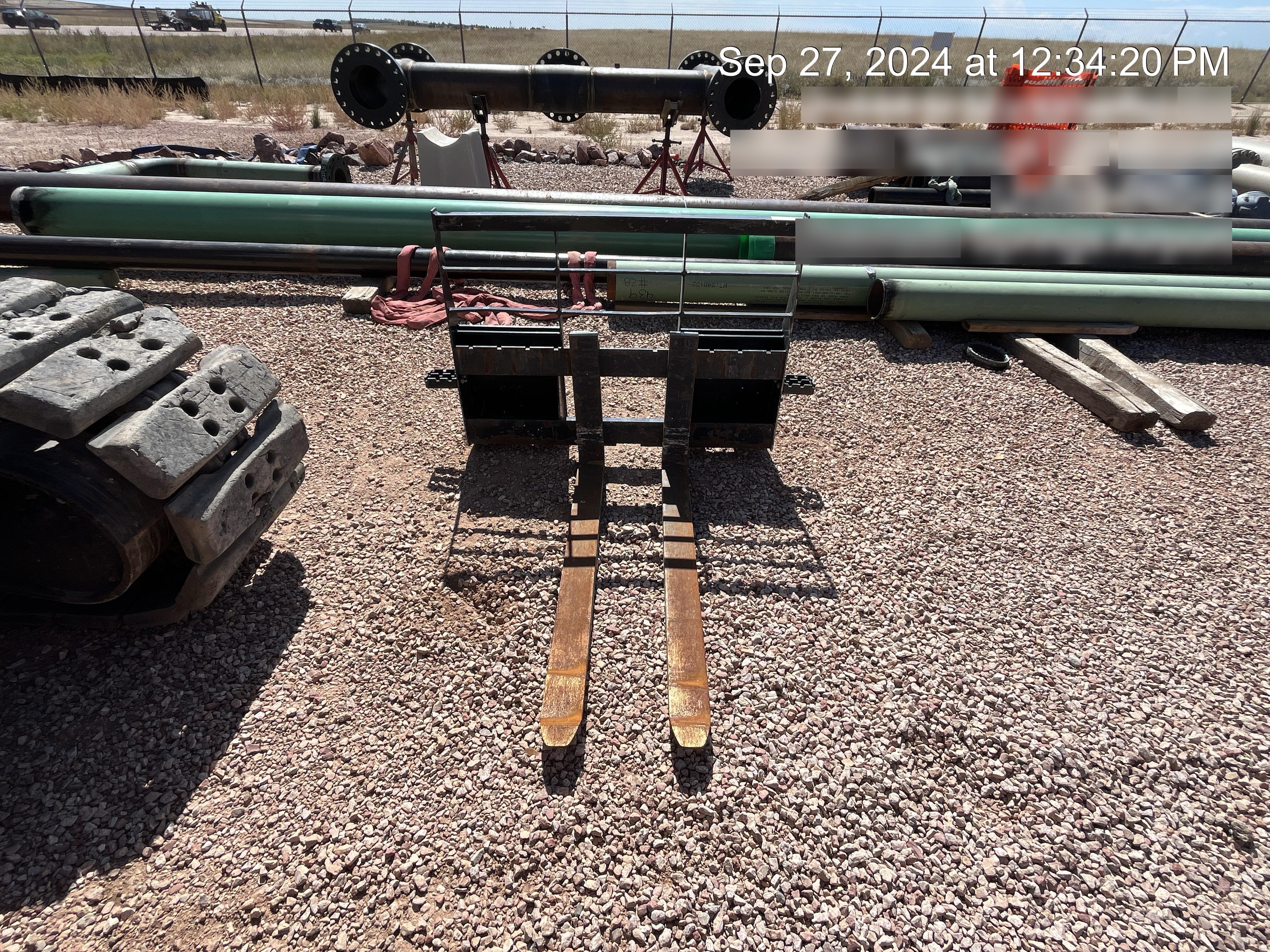 2021 ARROW MATERIAL HANDLING 60" Pallet Forks