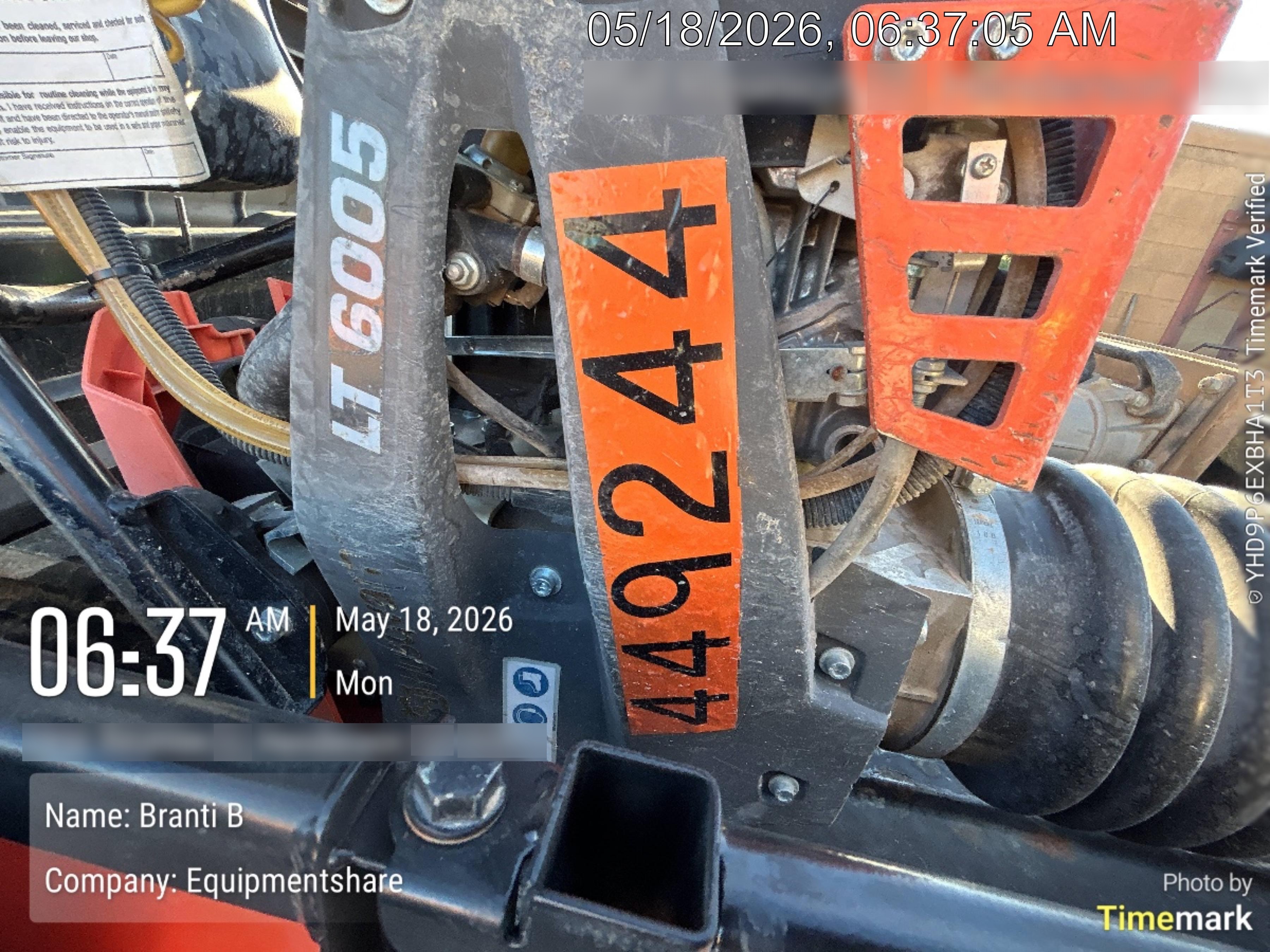 2024 HUSQVARNA LT6005