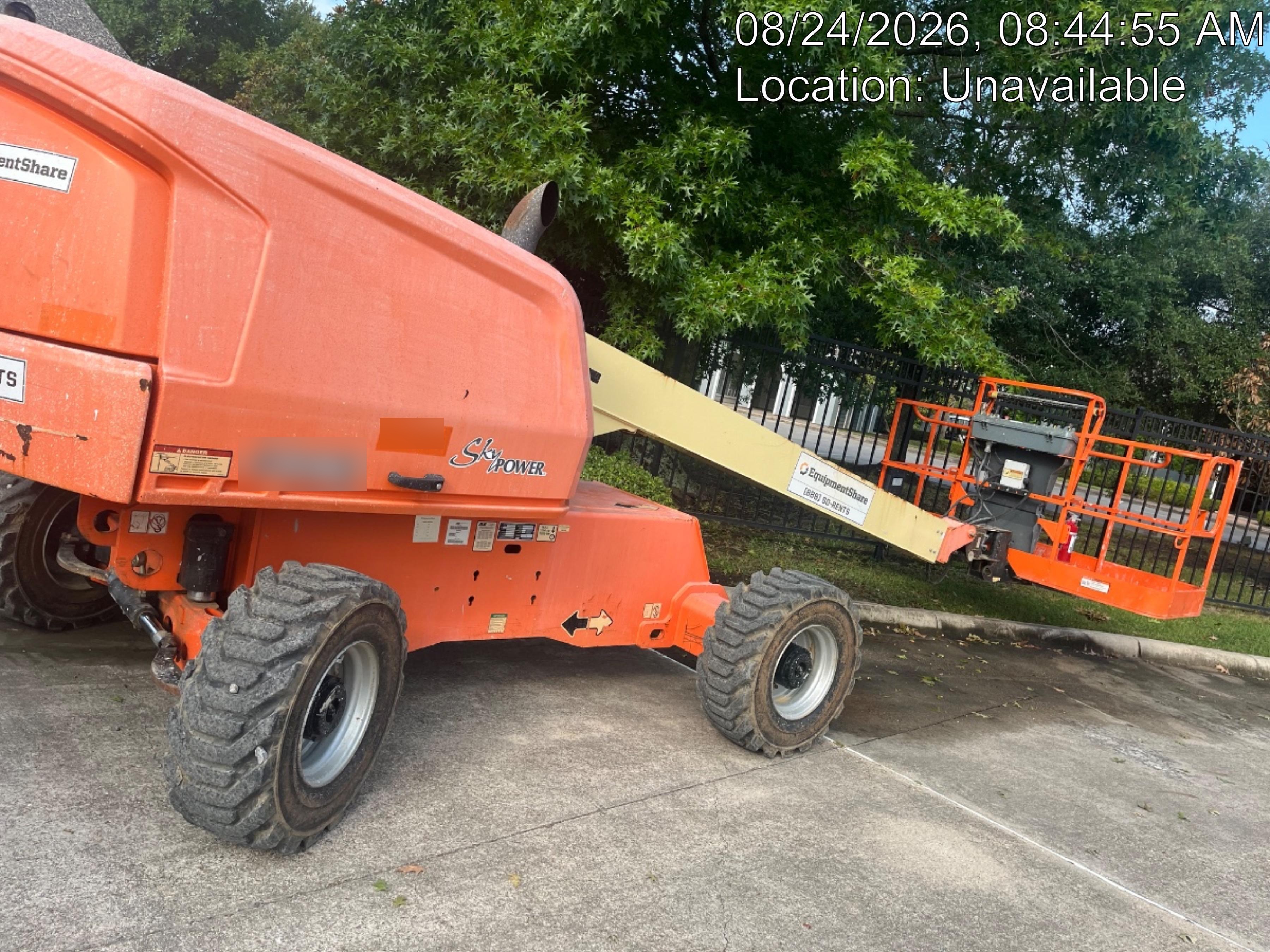 2019 JLG 400S
