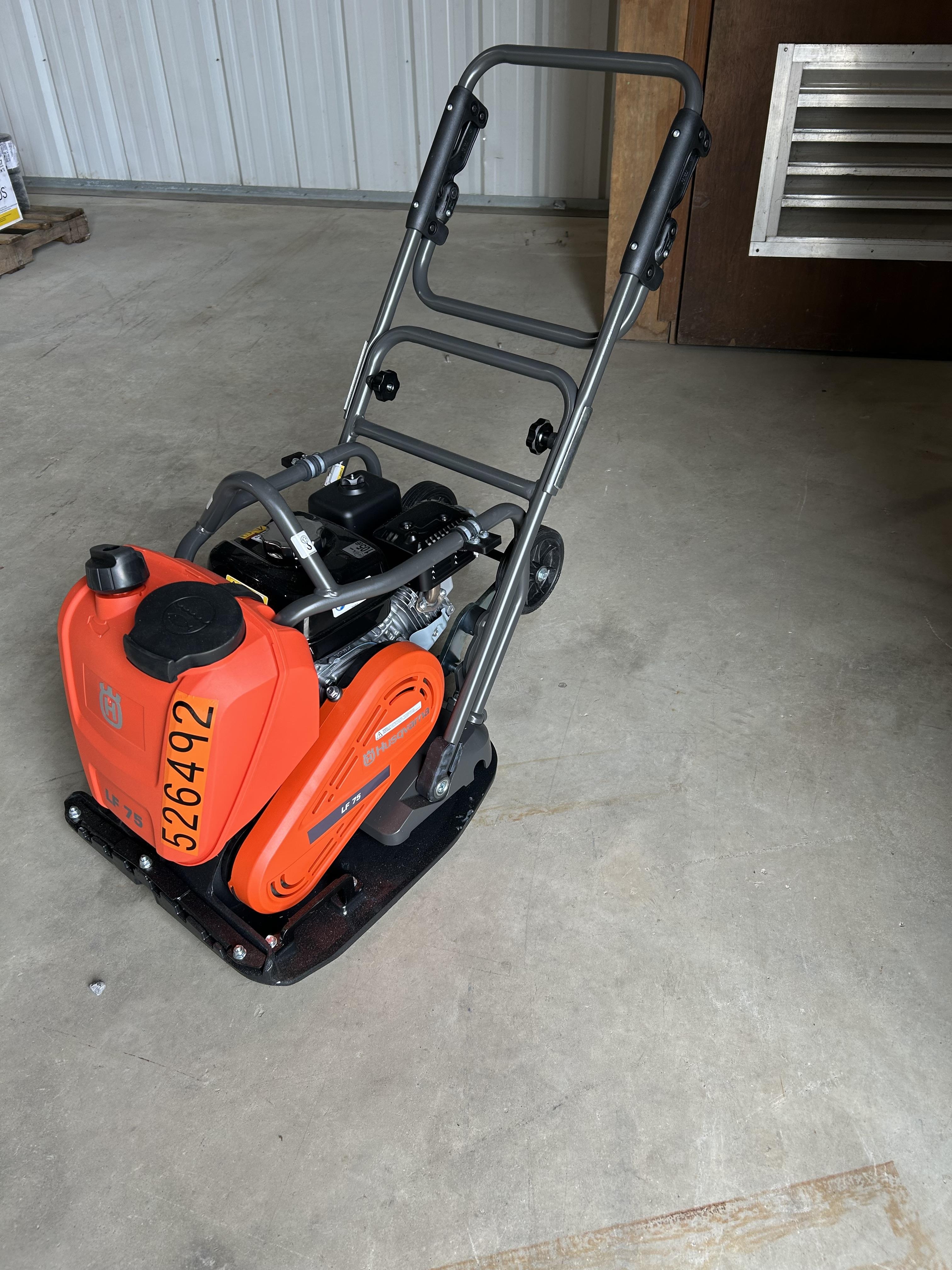 2025 HUSQVARNA LF75