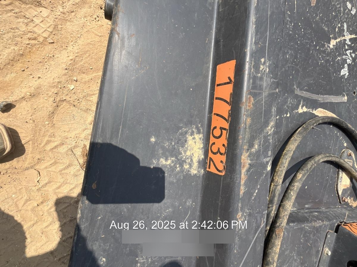 2021 PALADIN 30372A-0022