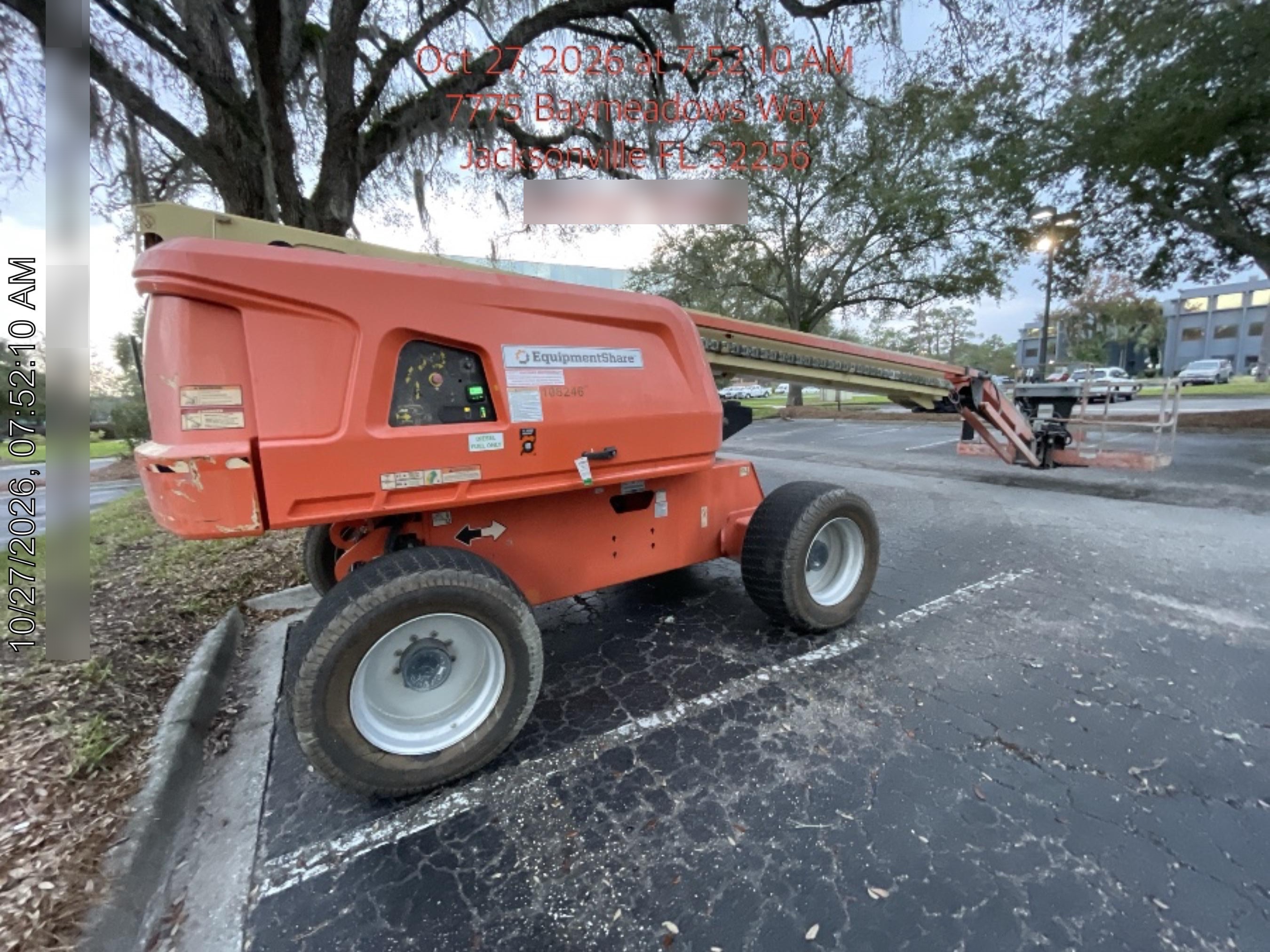 2020 JLG 660SJ