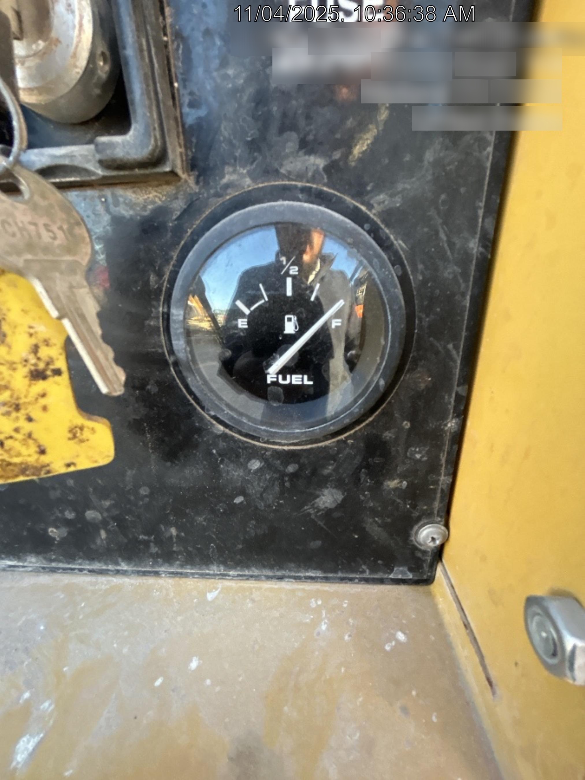 2023 VAC-TRON LP573XDT