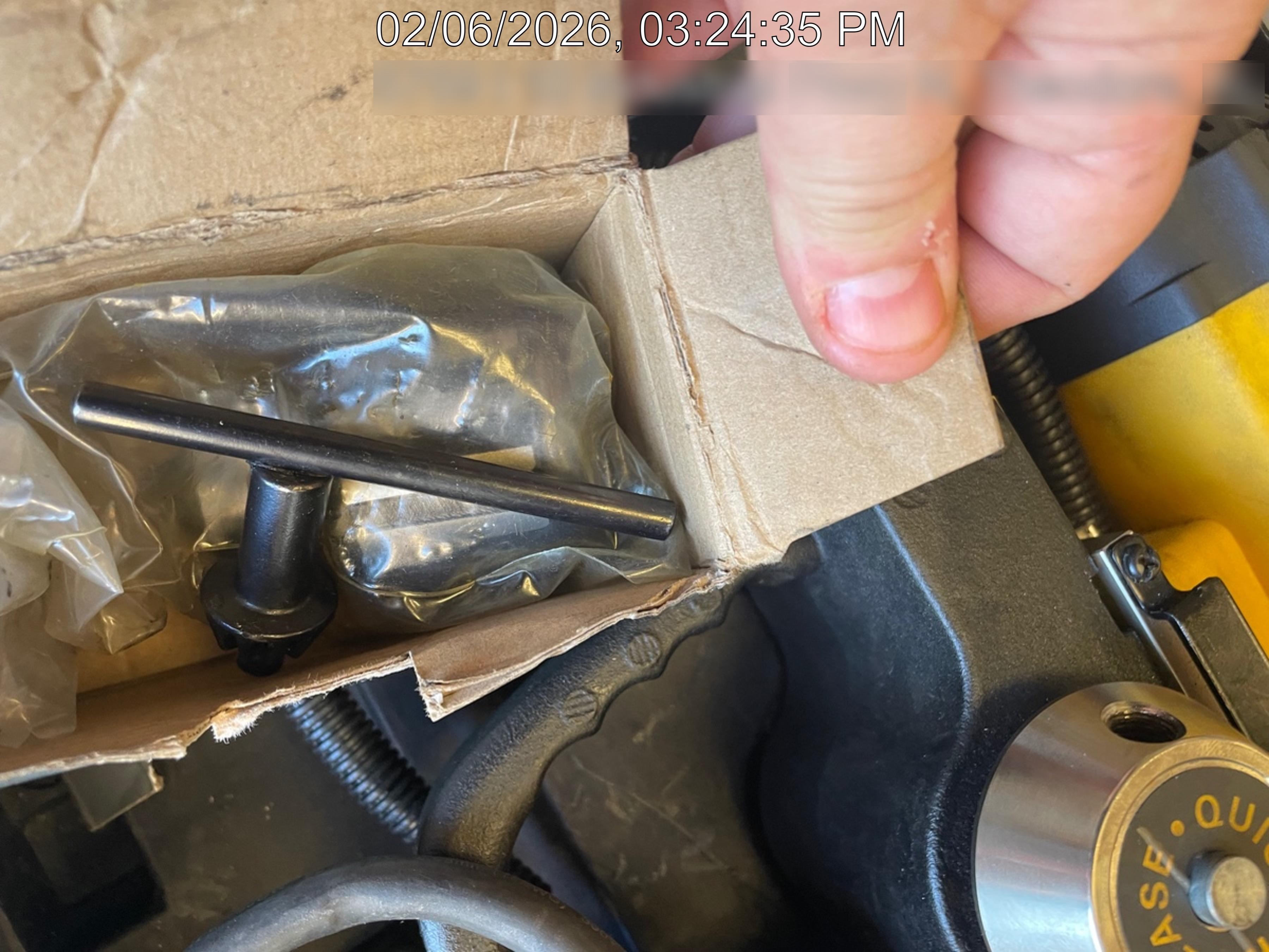 2022 DEWALT DWE1622K
