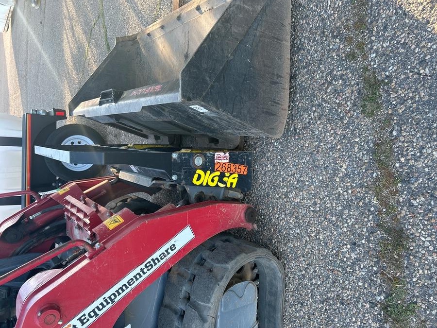 2022 DIGGA 48" Pallet Forks - Digga