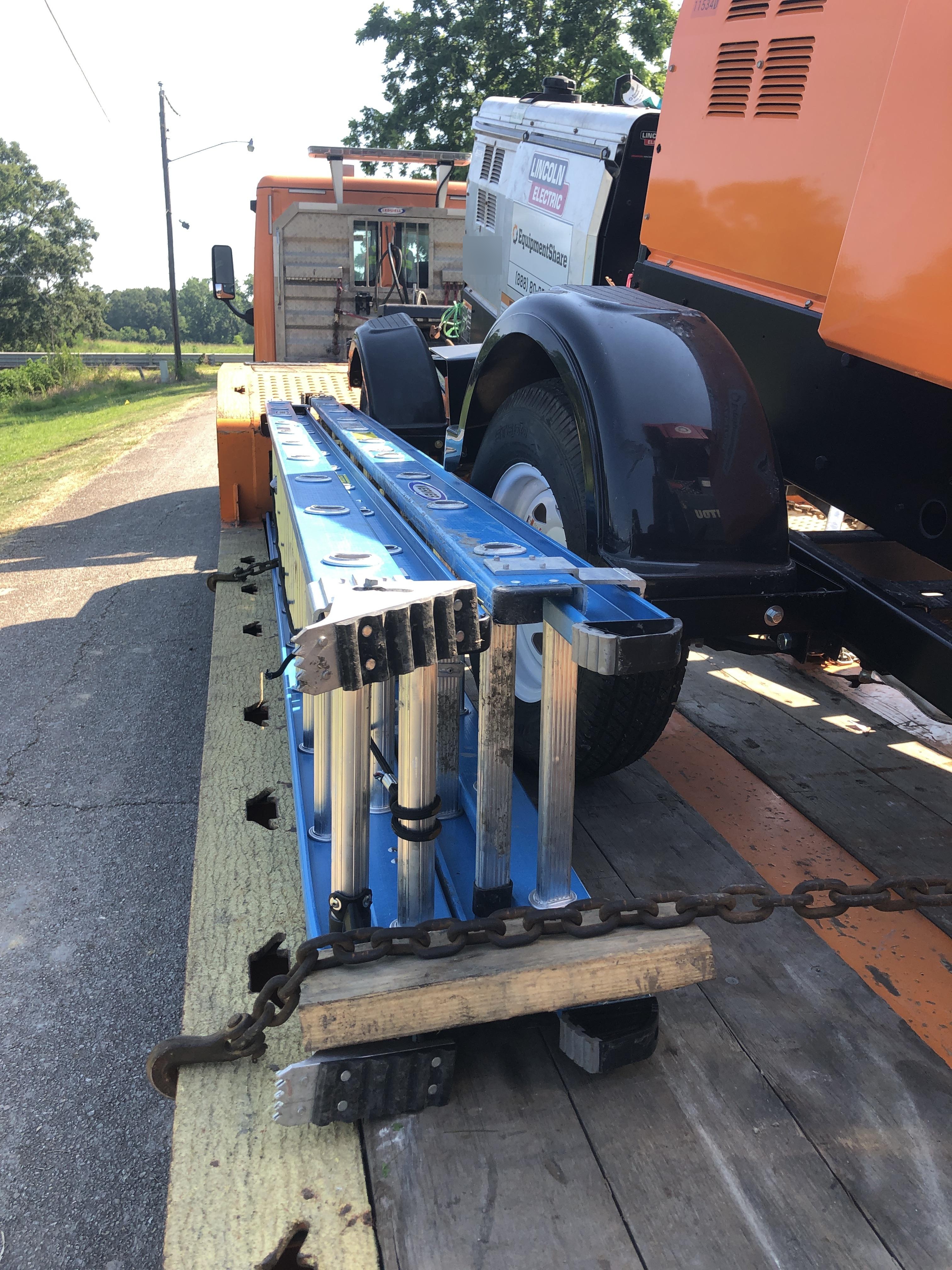 2021 WERNER 20' Ladder