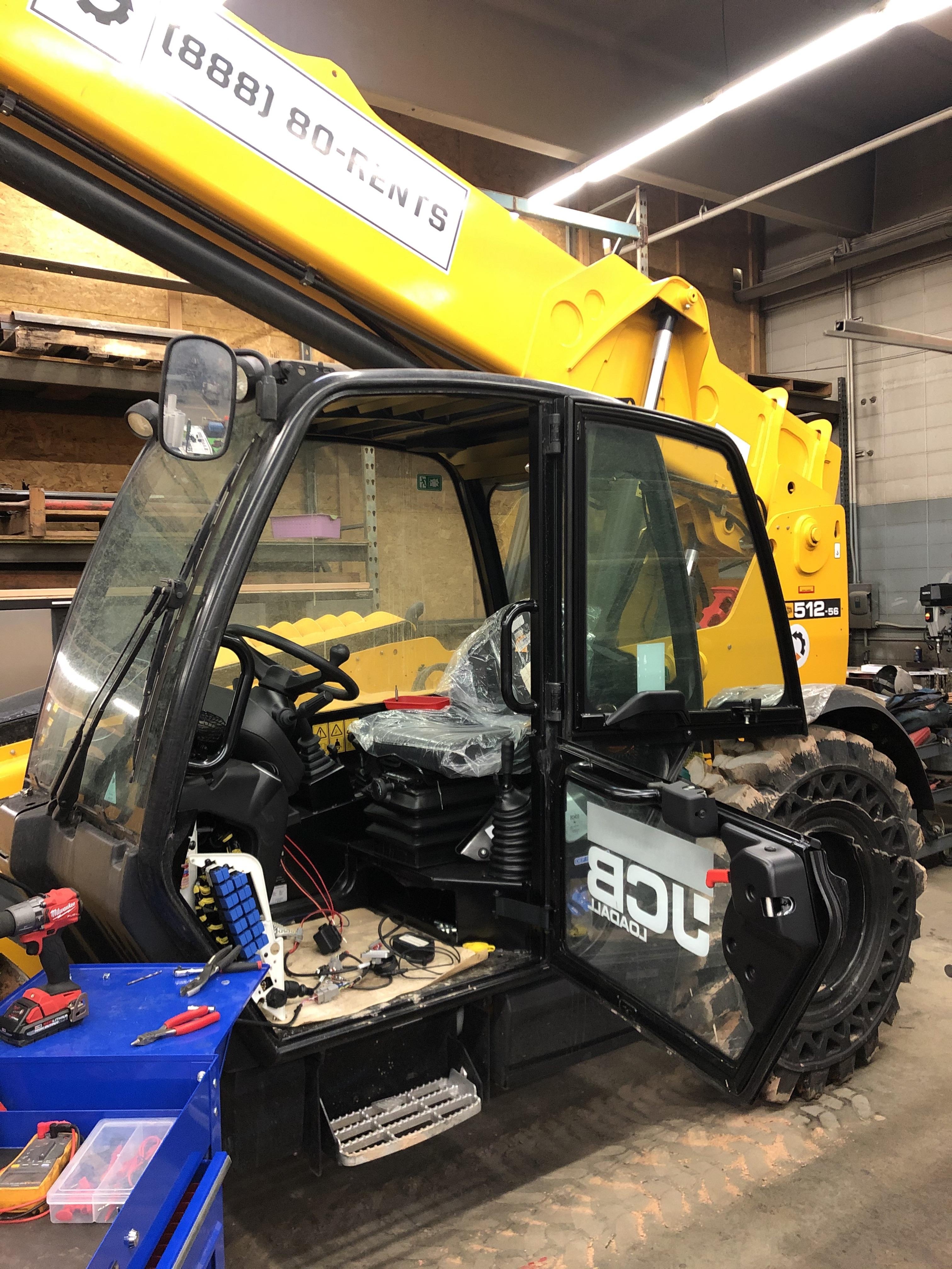 2019 JCB 512-56