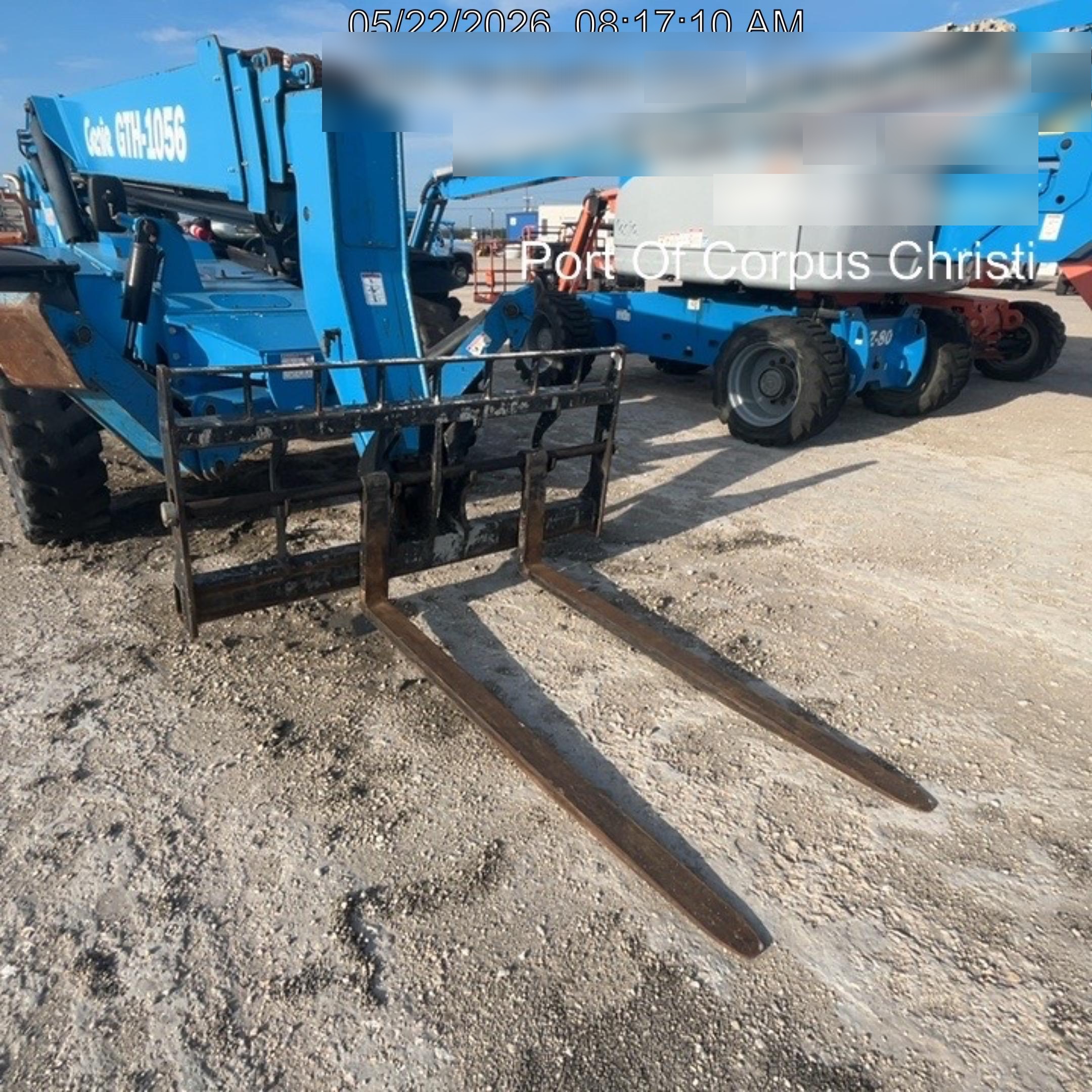 2017 GENIE GTH-1056