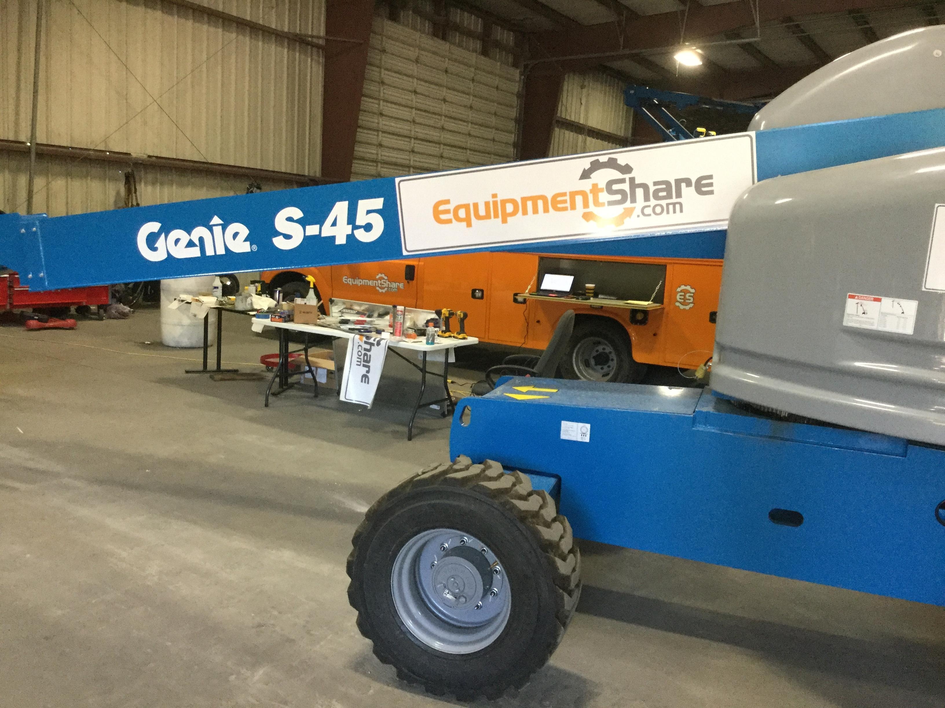 2017 GENIE S-45