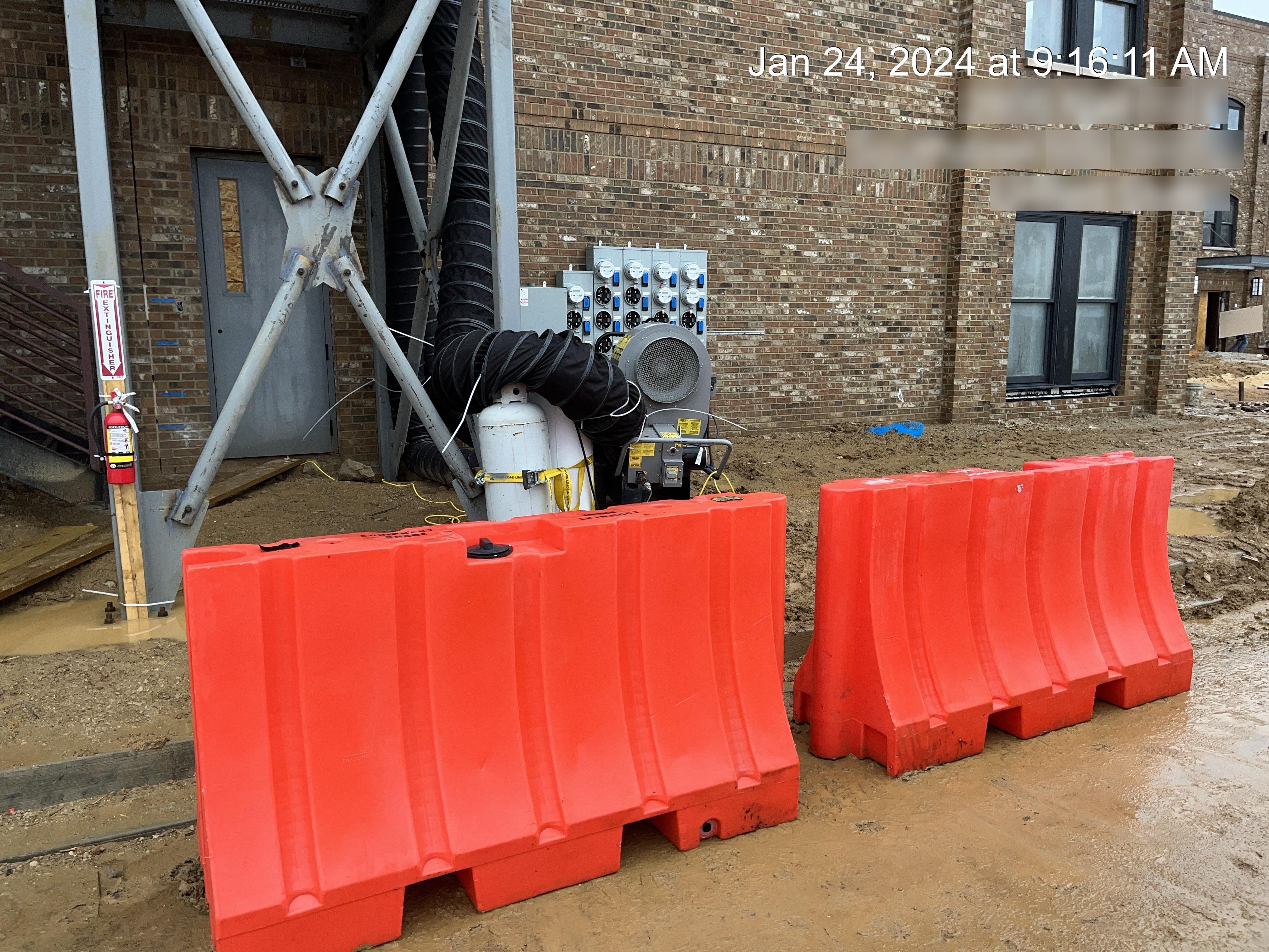 2022 HOUSTON BARRICADE WFB42