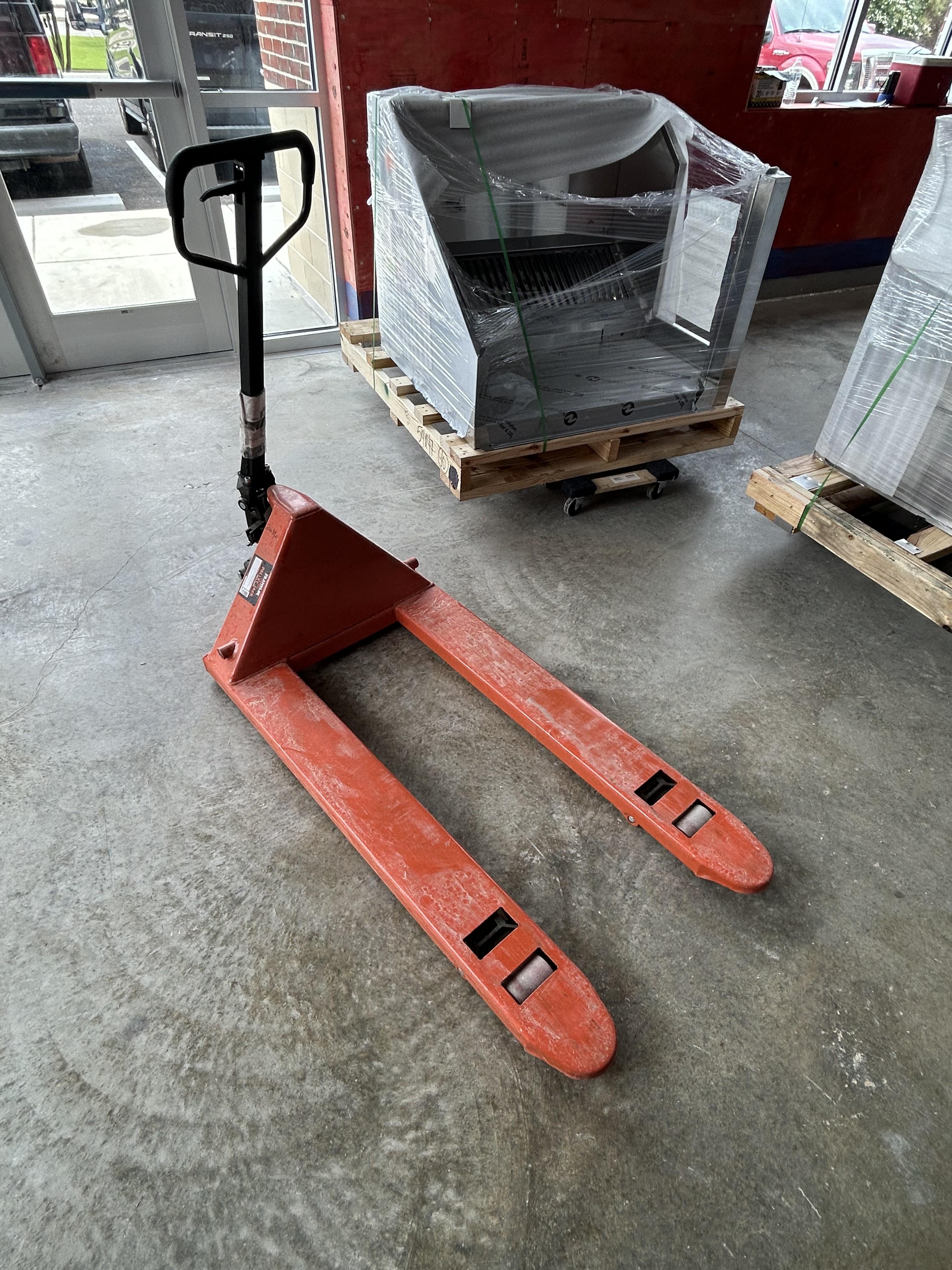 2022 ULINE H-1043