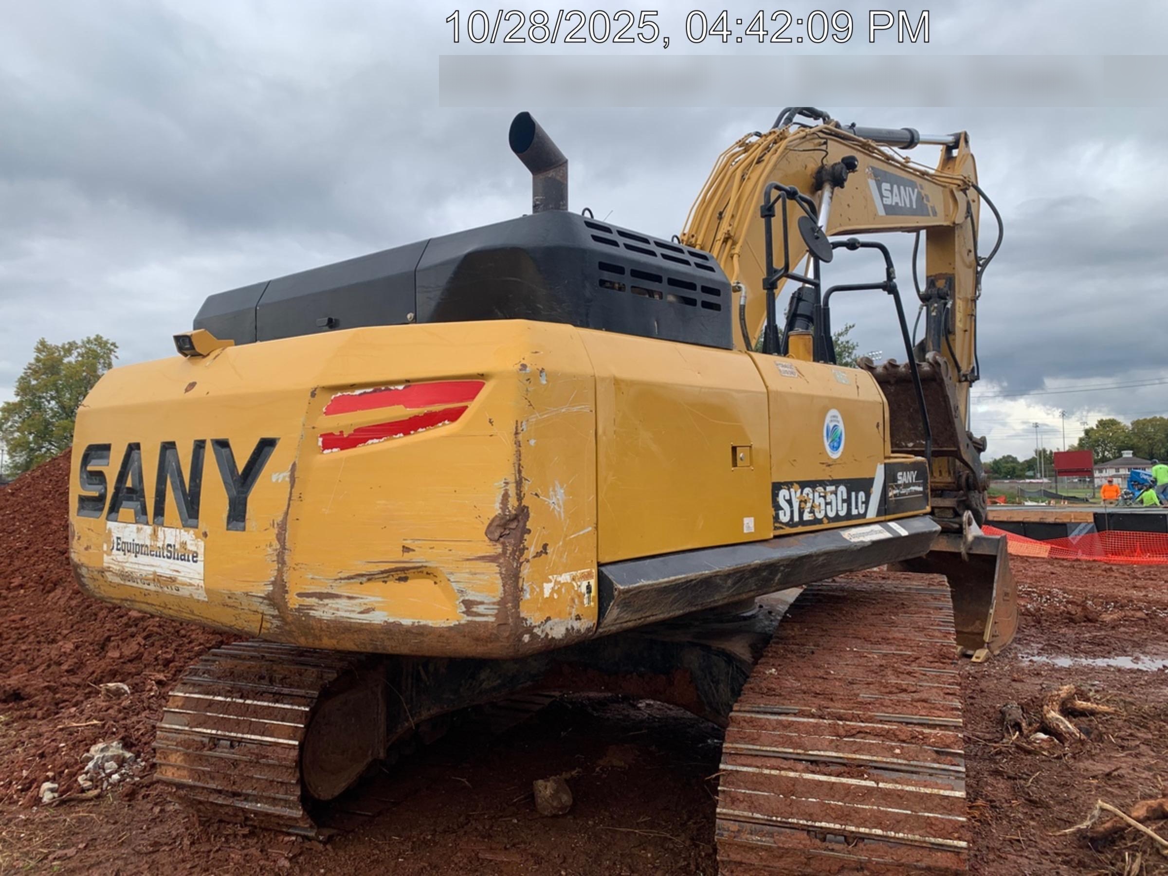 2019 SANY SY265C LC