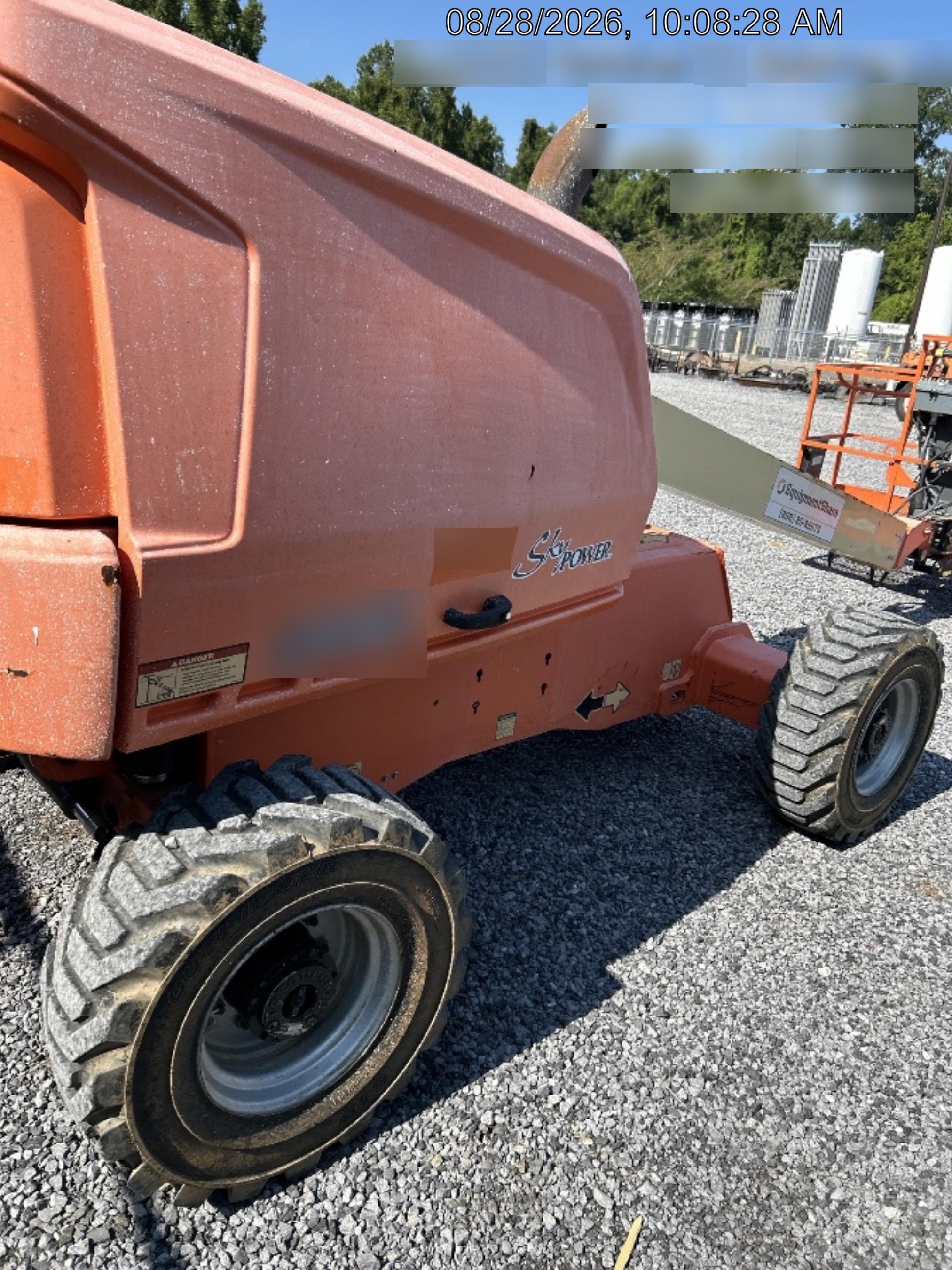 2019 JLG 400S
