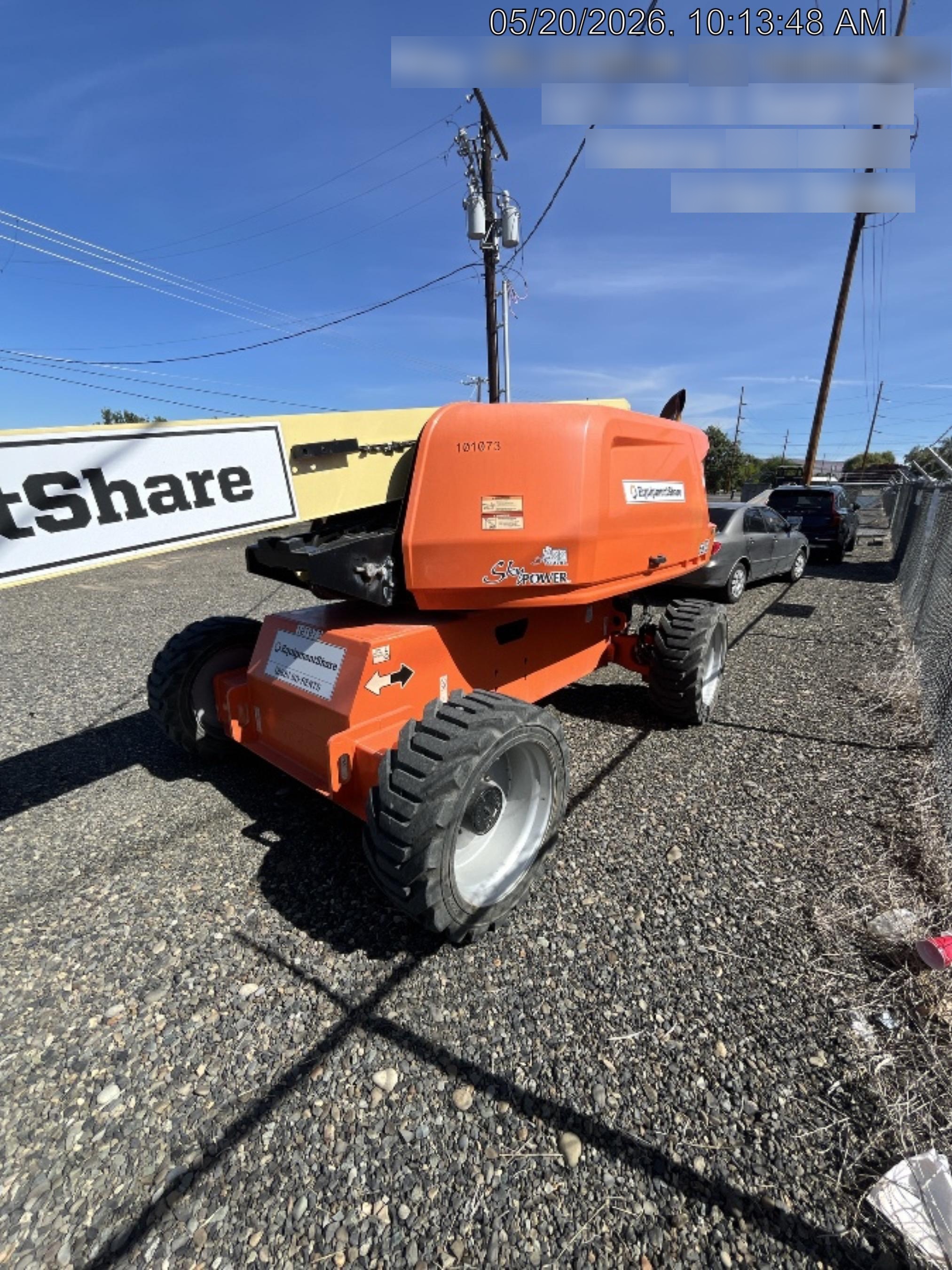 2020 JLG 660SJ