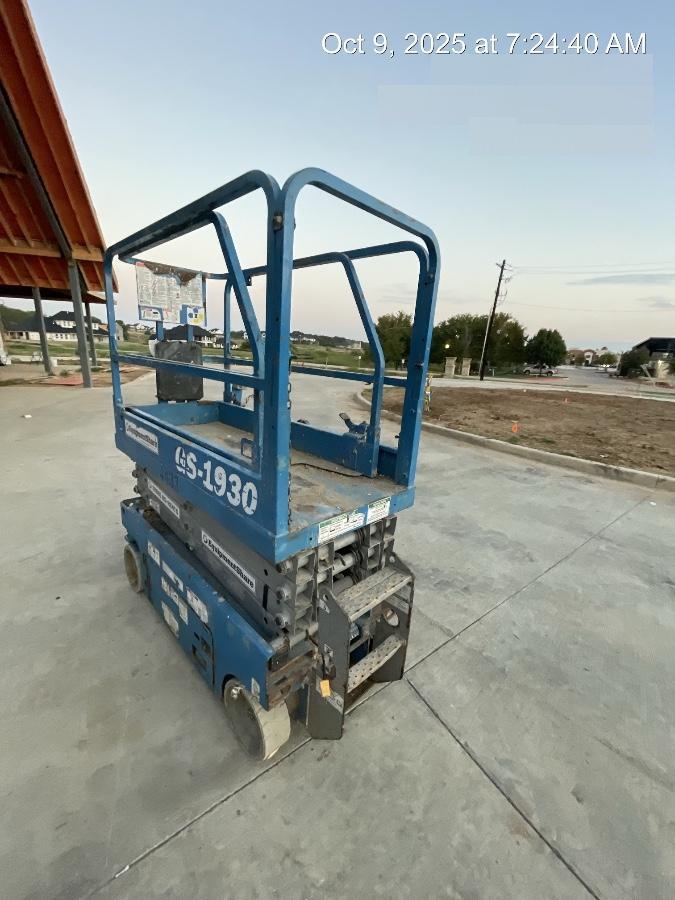 2017 GENIE GS-1930