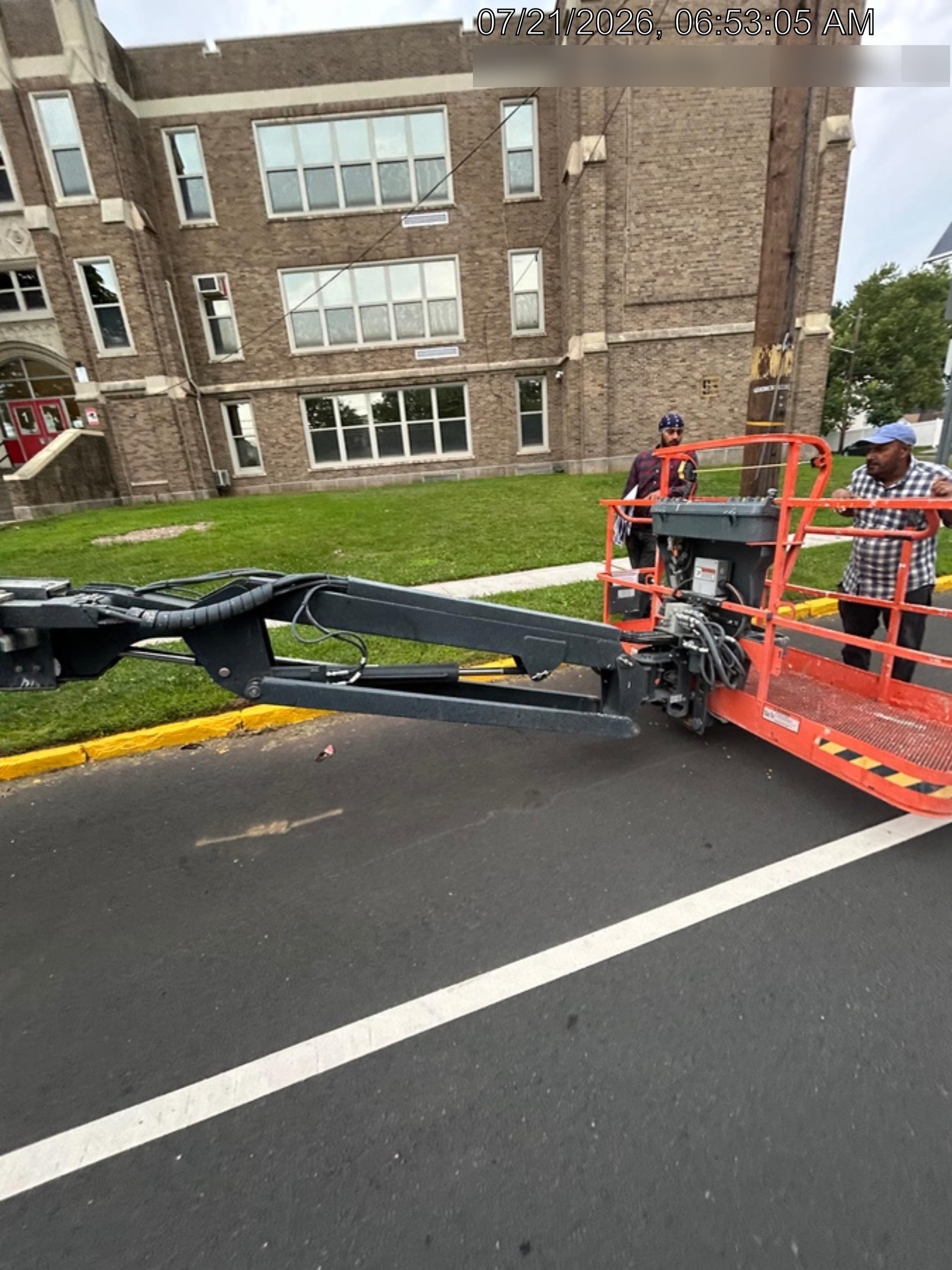 2024 JLG 660SJ