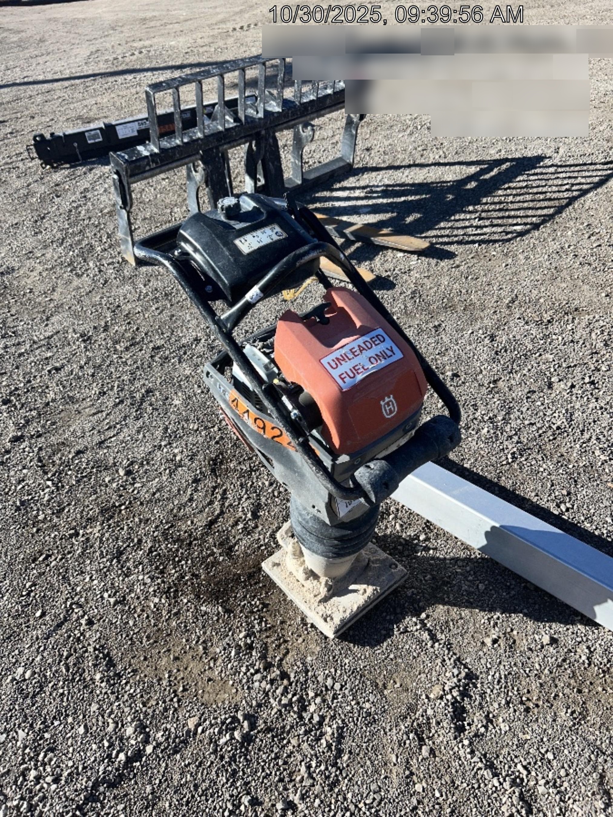 2024 HUSQVARNA LT6005
