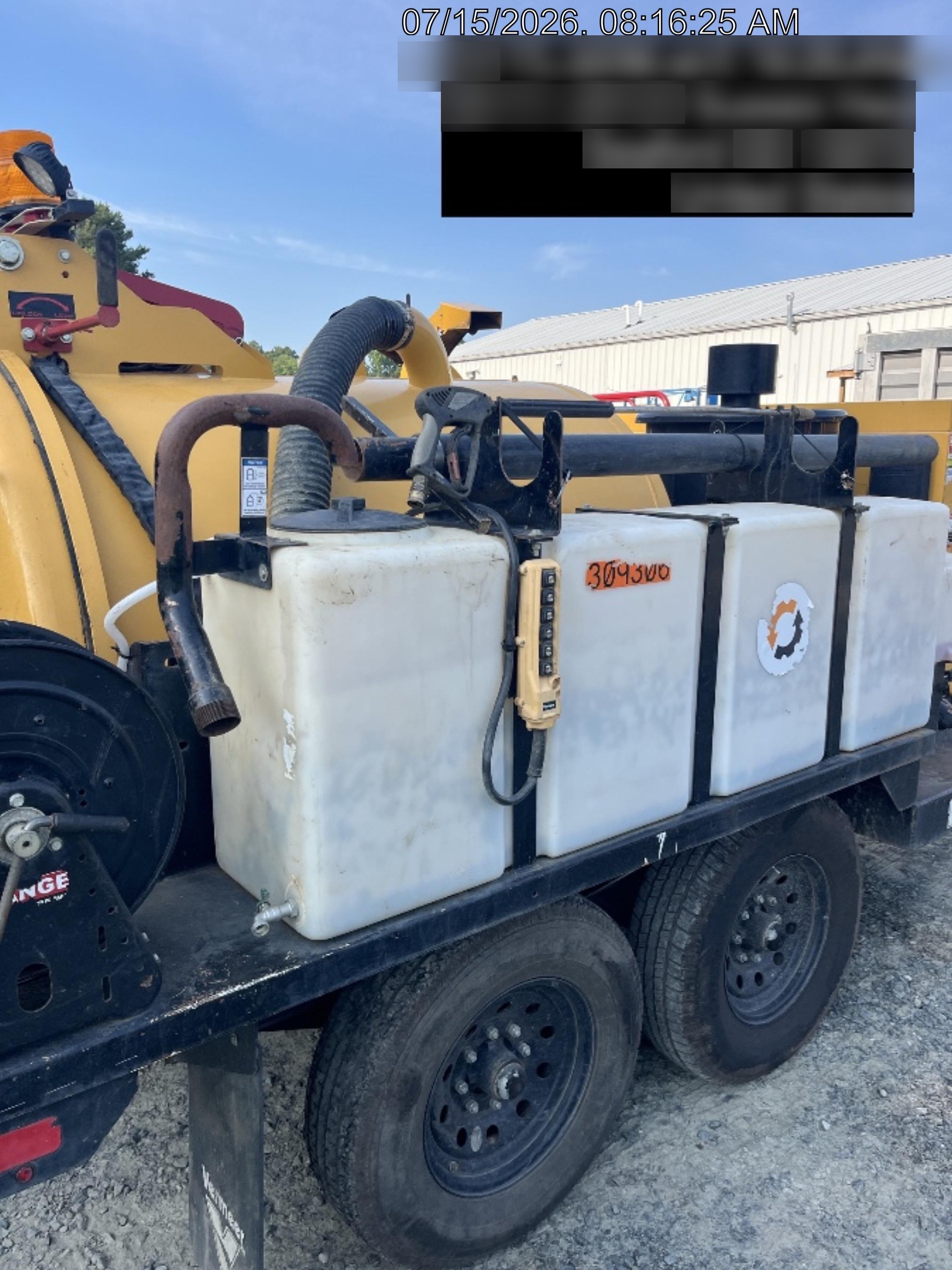 2023 VAC-TRON LP573XDT