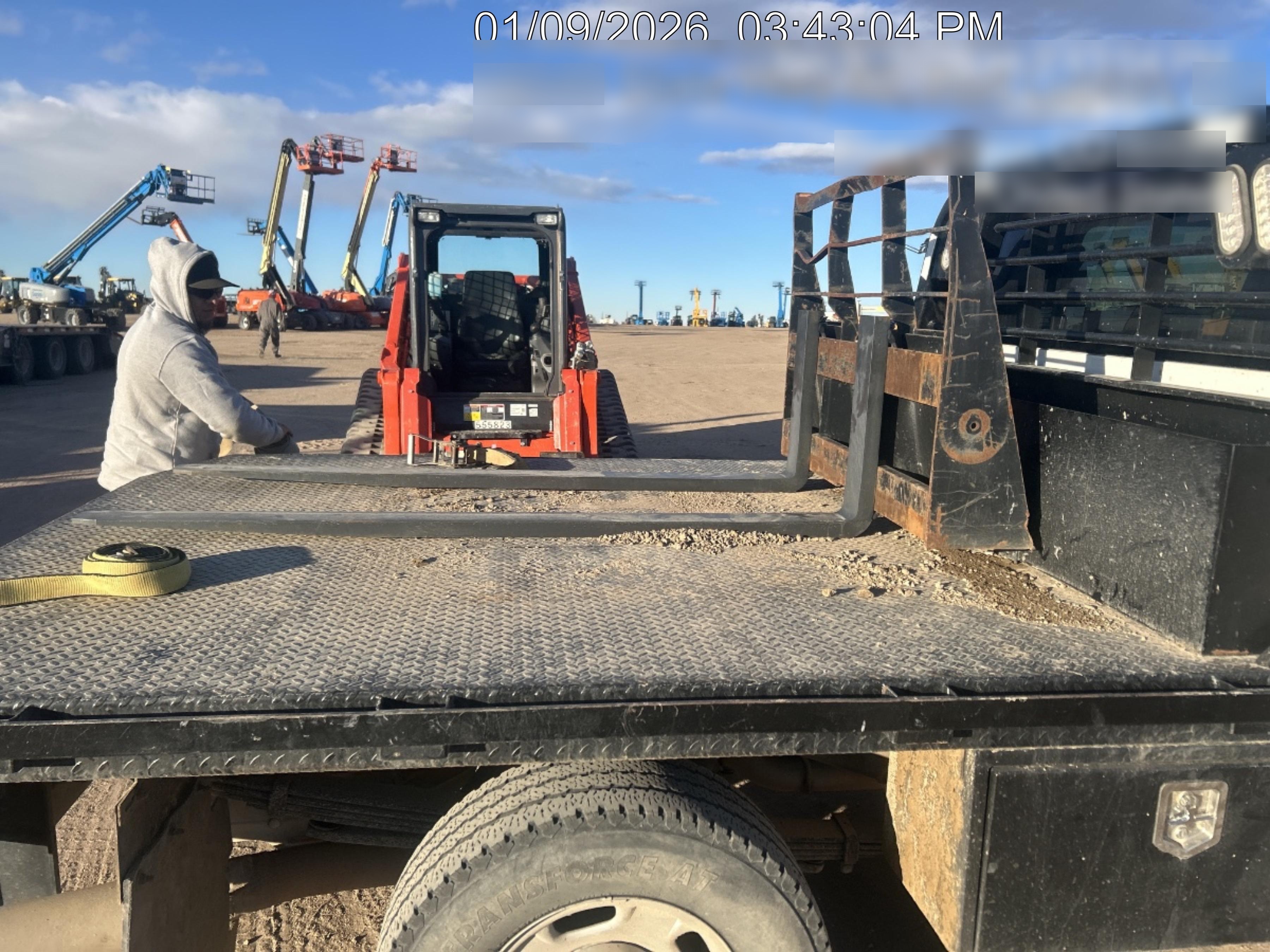 2022 ARROW MATERIAL HANDLING 60" Pallet Forks - Arrow