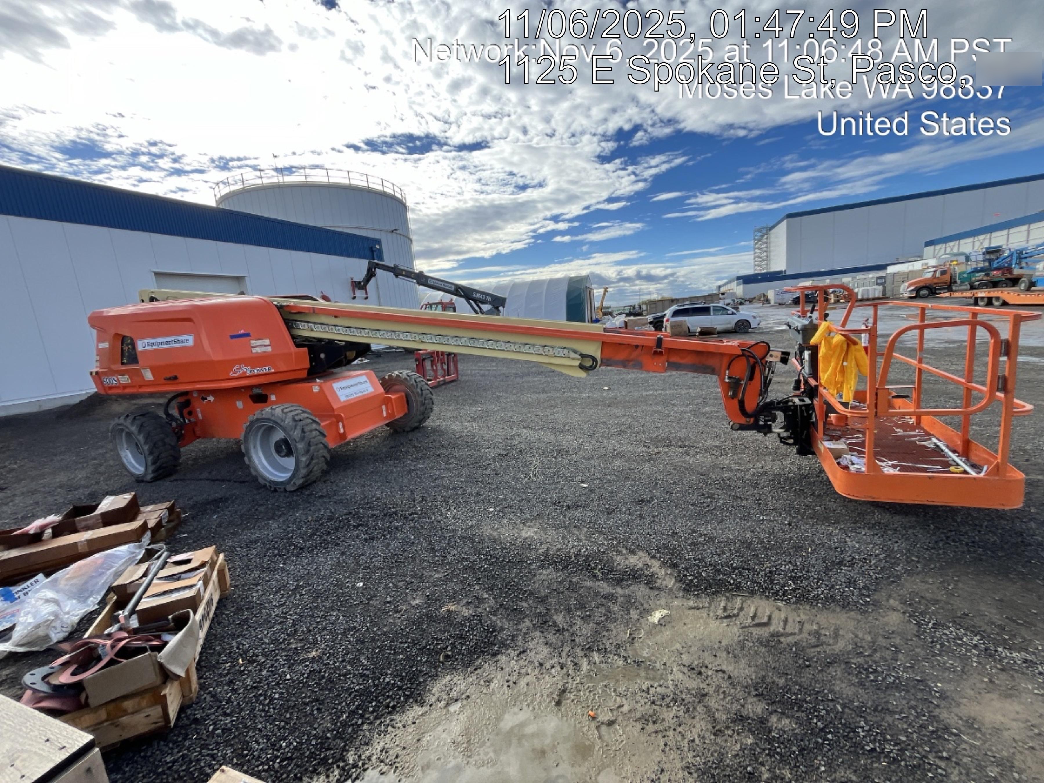 2020 JLG 600S
