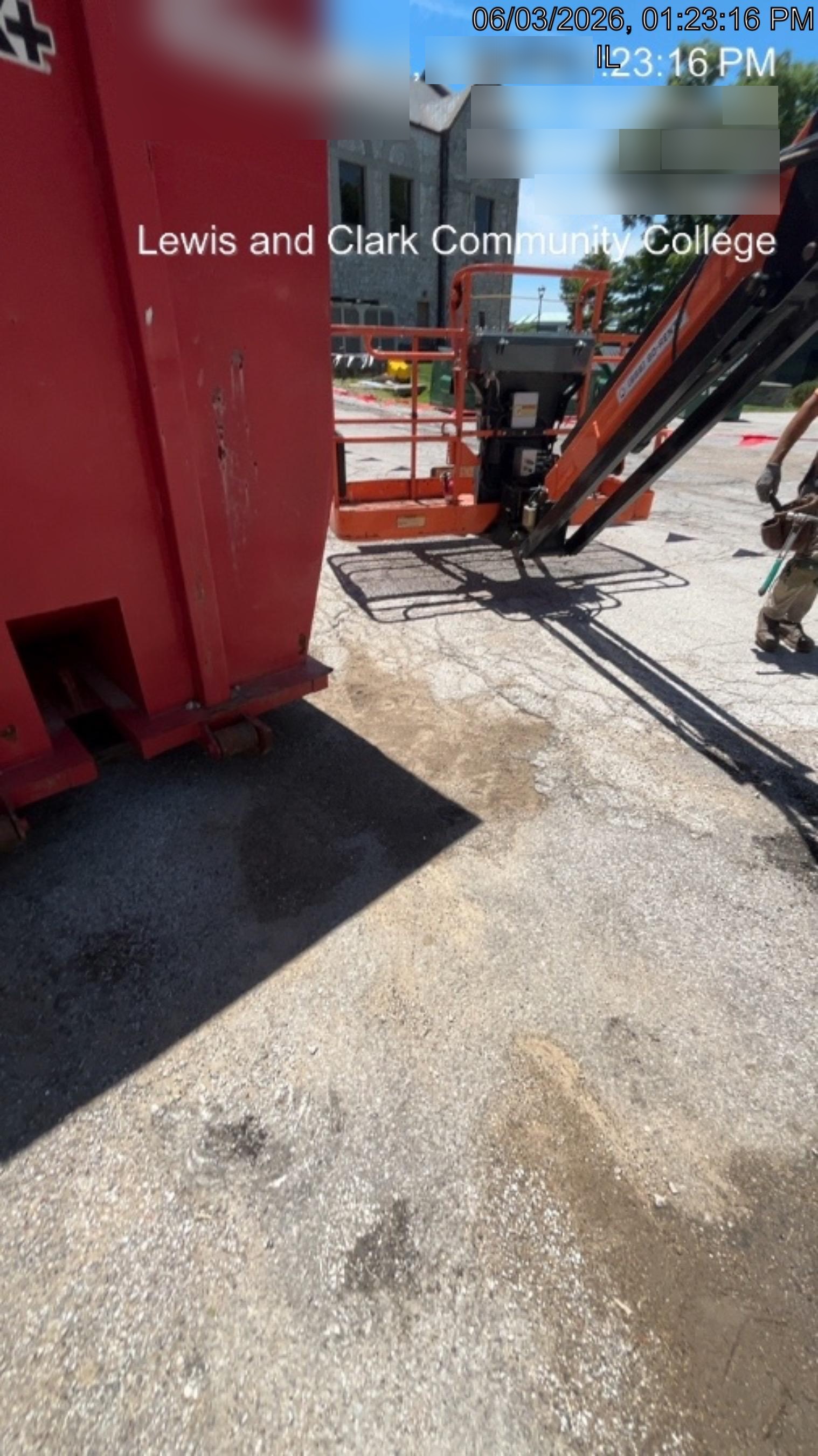 2019 JLG 860SJ