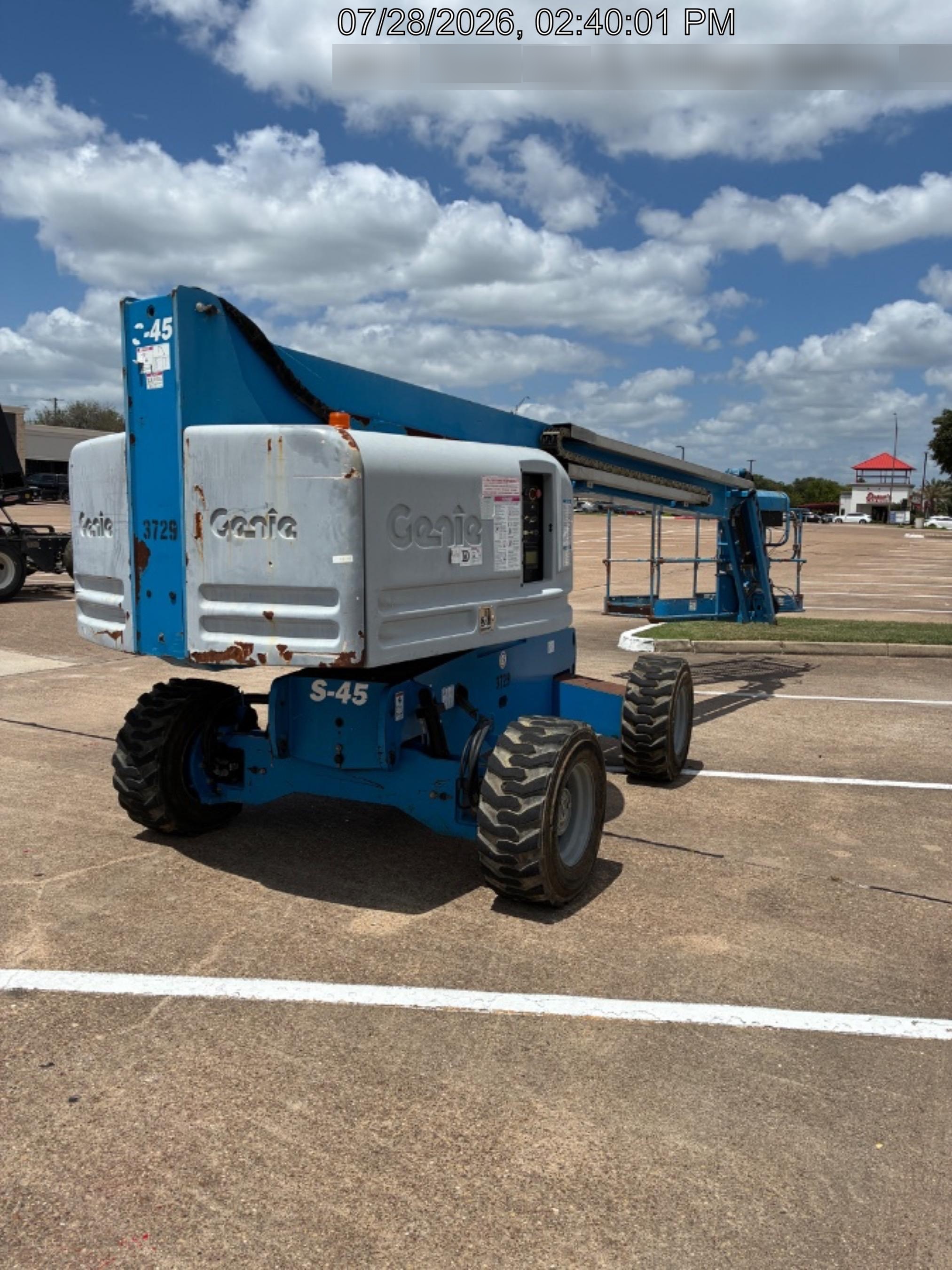 2017 GENIE S-45