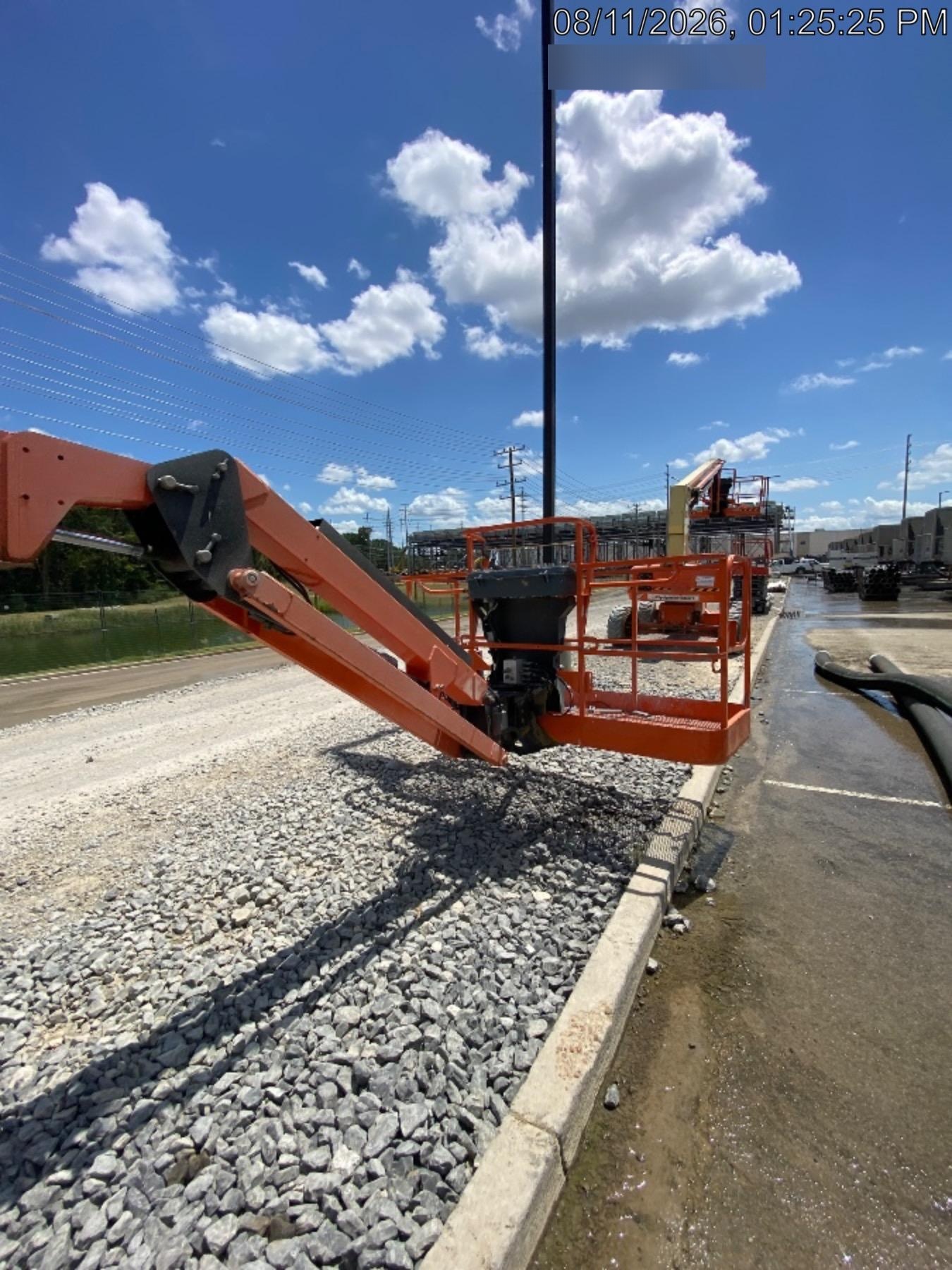 2018 JLG 860SJ