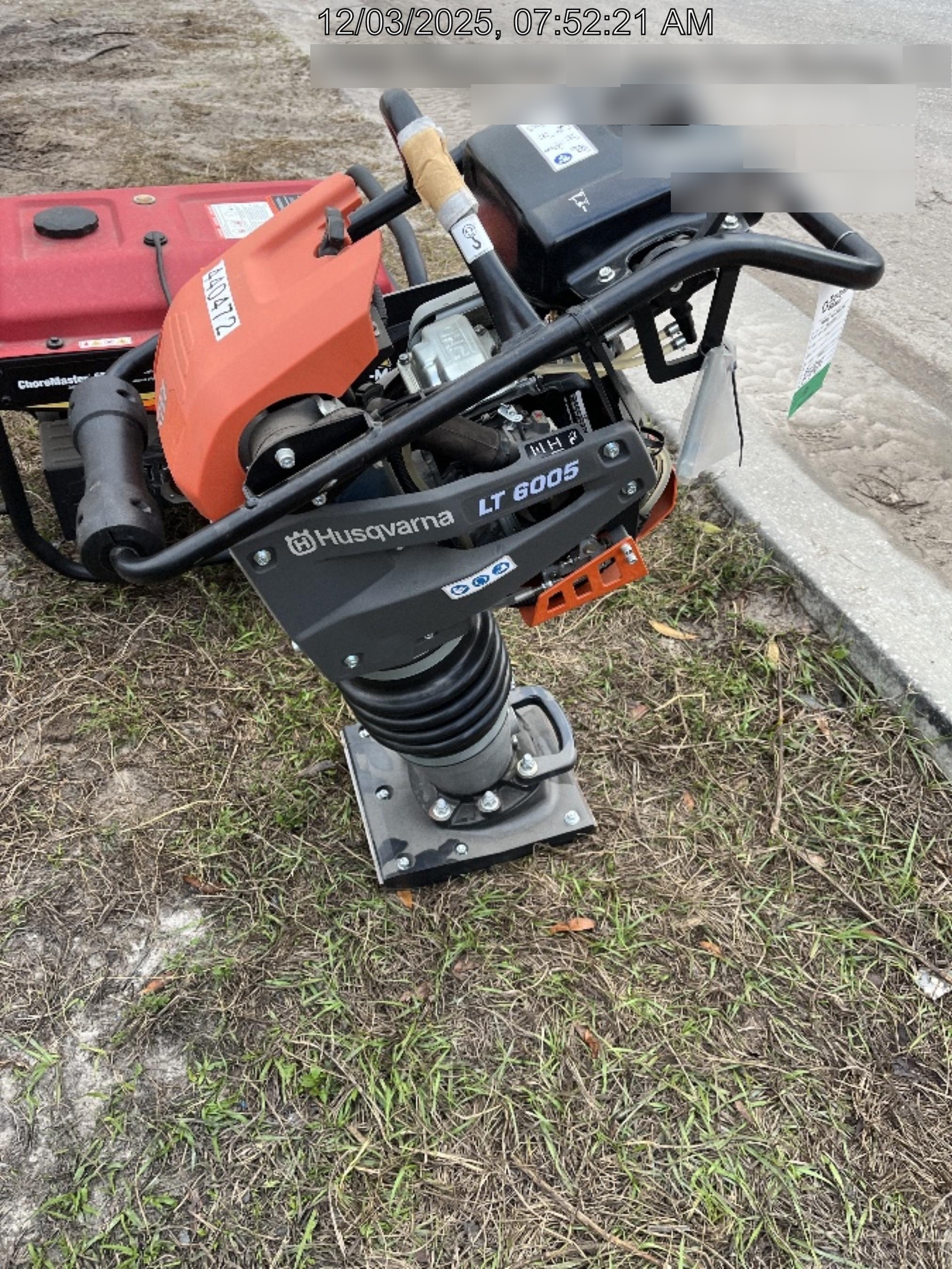 2024 HUSQVARNA LT6005