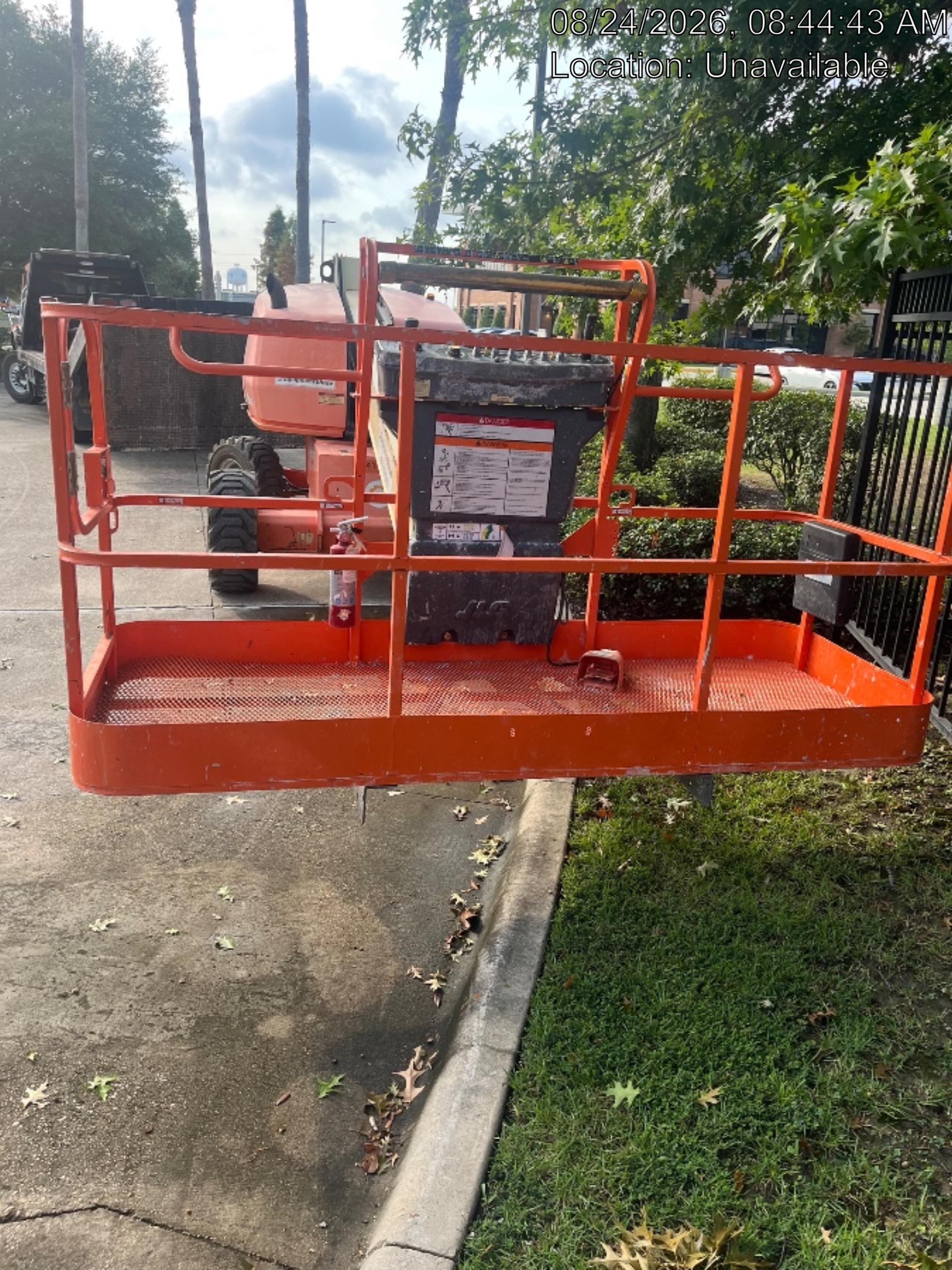 2019 JLG 400S