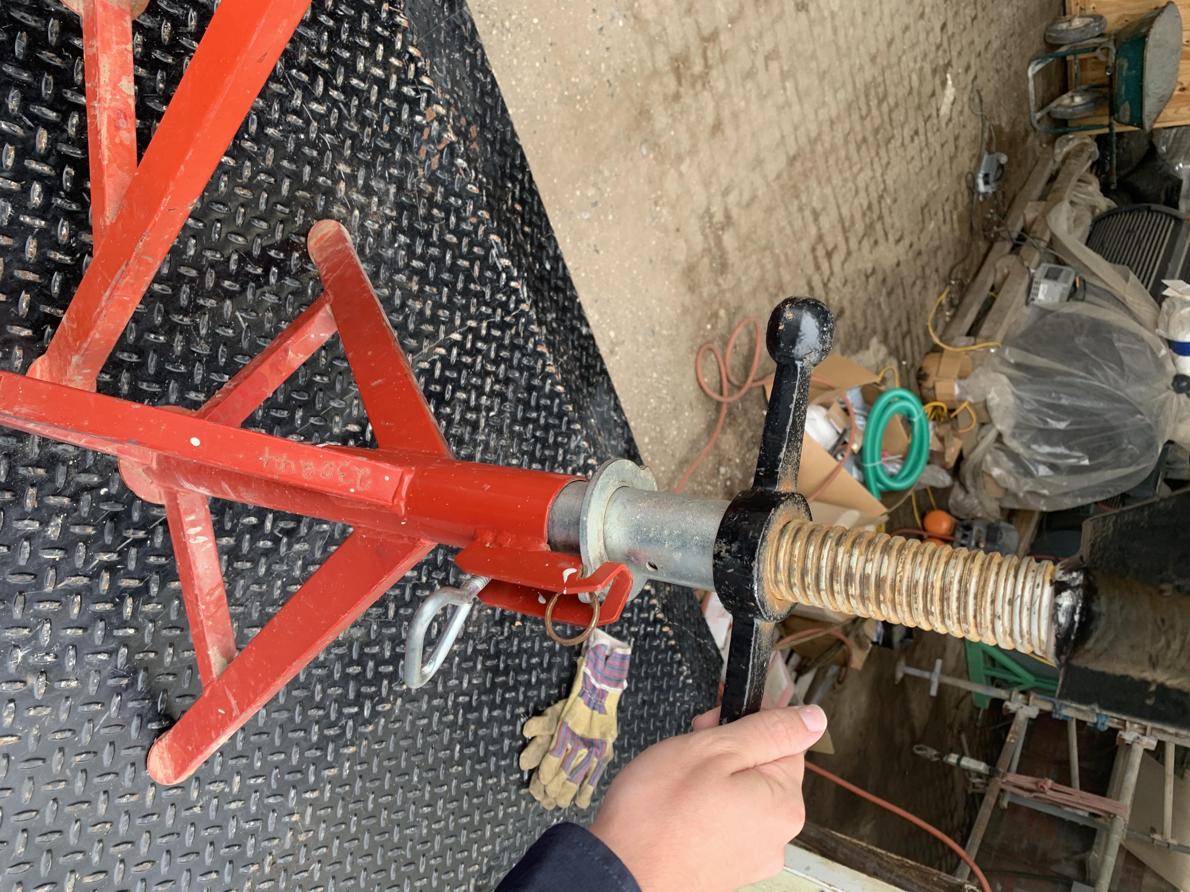 2022 B&B PIPE 4100E