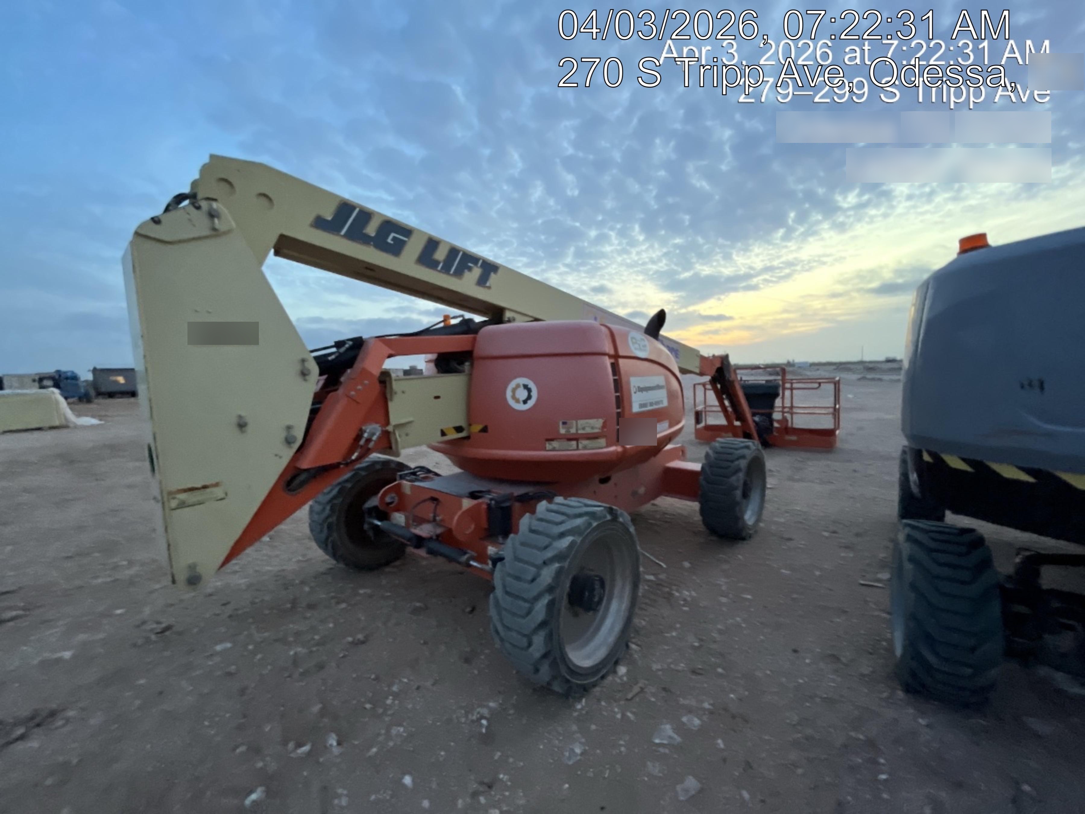 2019 JLG 600AJ