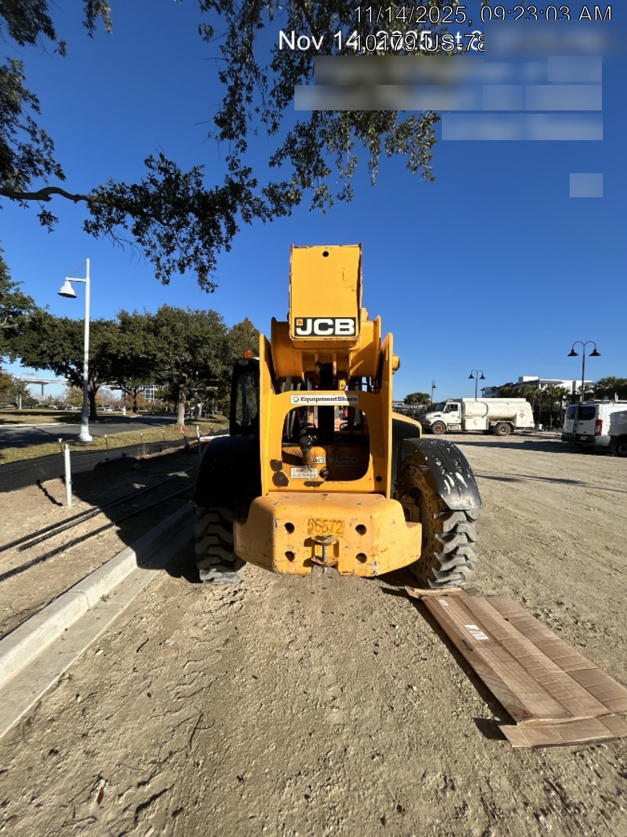 2020 JCB 510-56