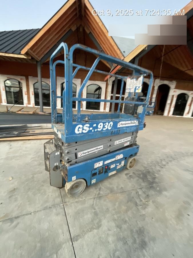 2017 GENIE GS-1930