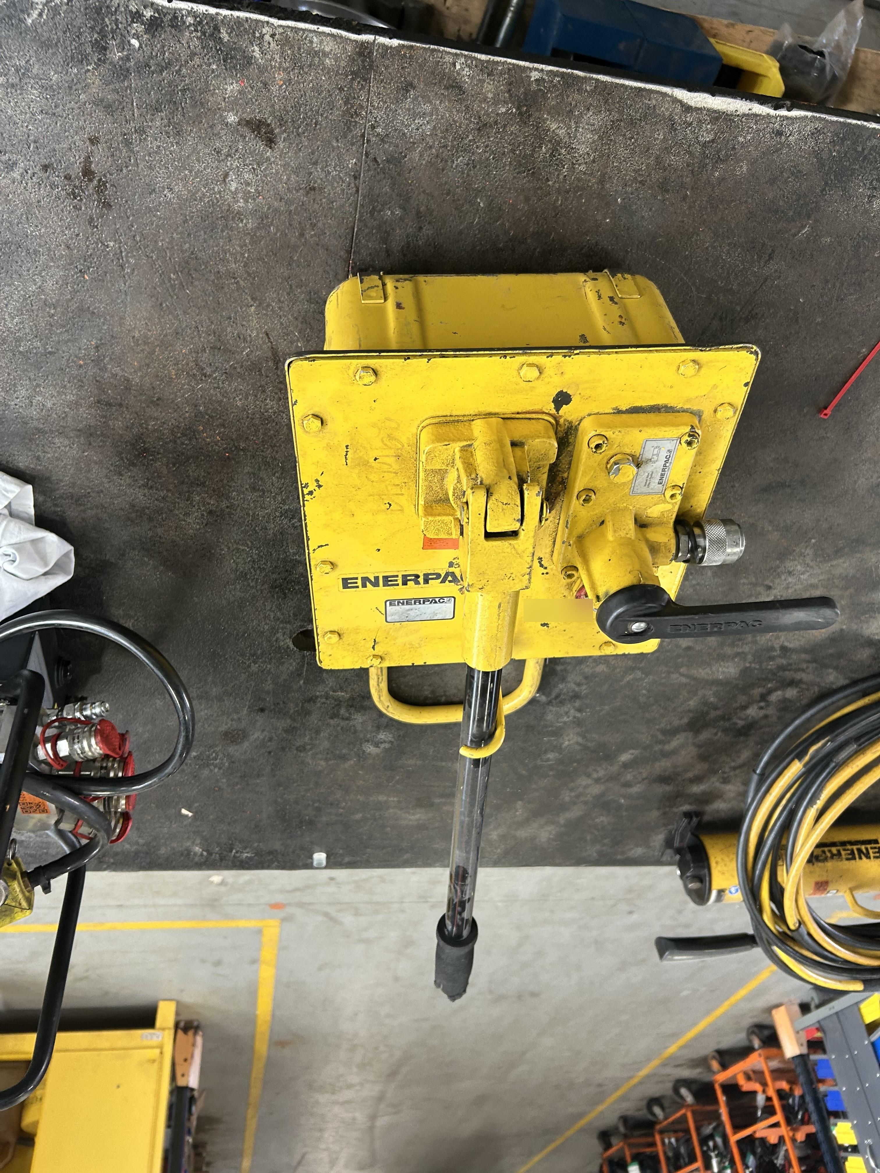 2024 ENERPAC P462