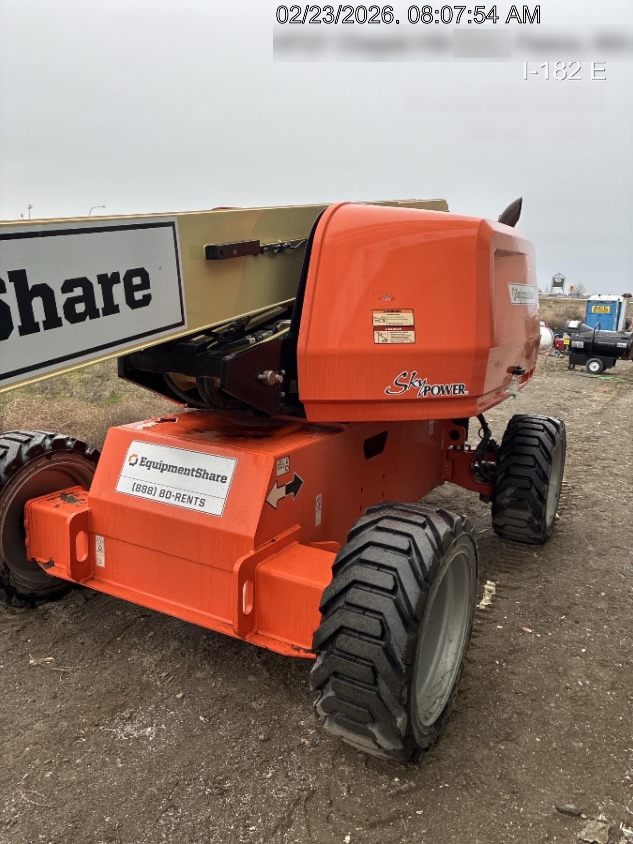 2020 JLG 600S