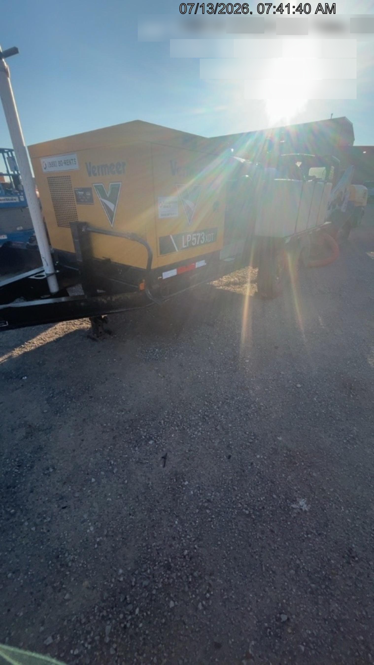 2023 VAC-TRON LP573XDT