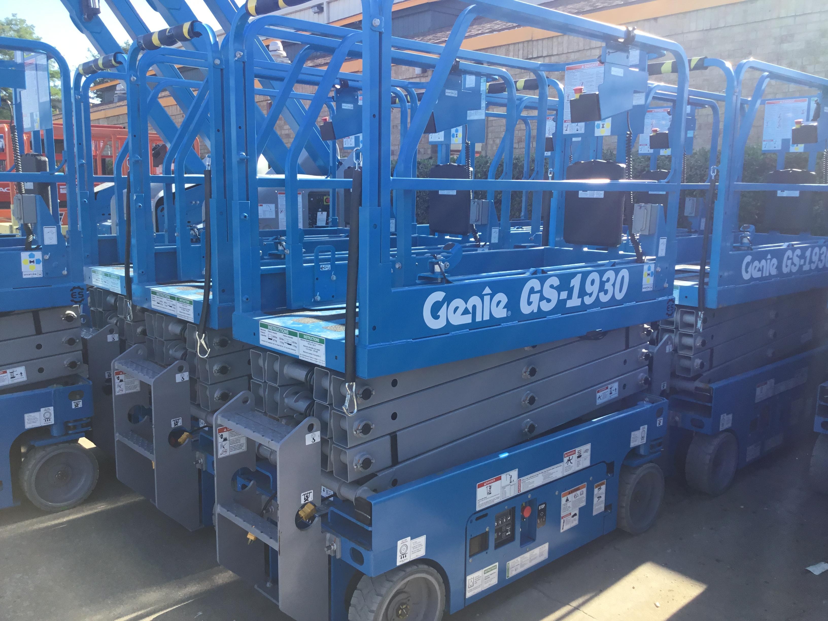 2017 GENIE GS-1930