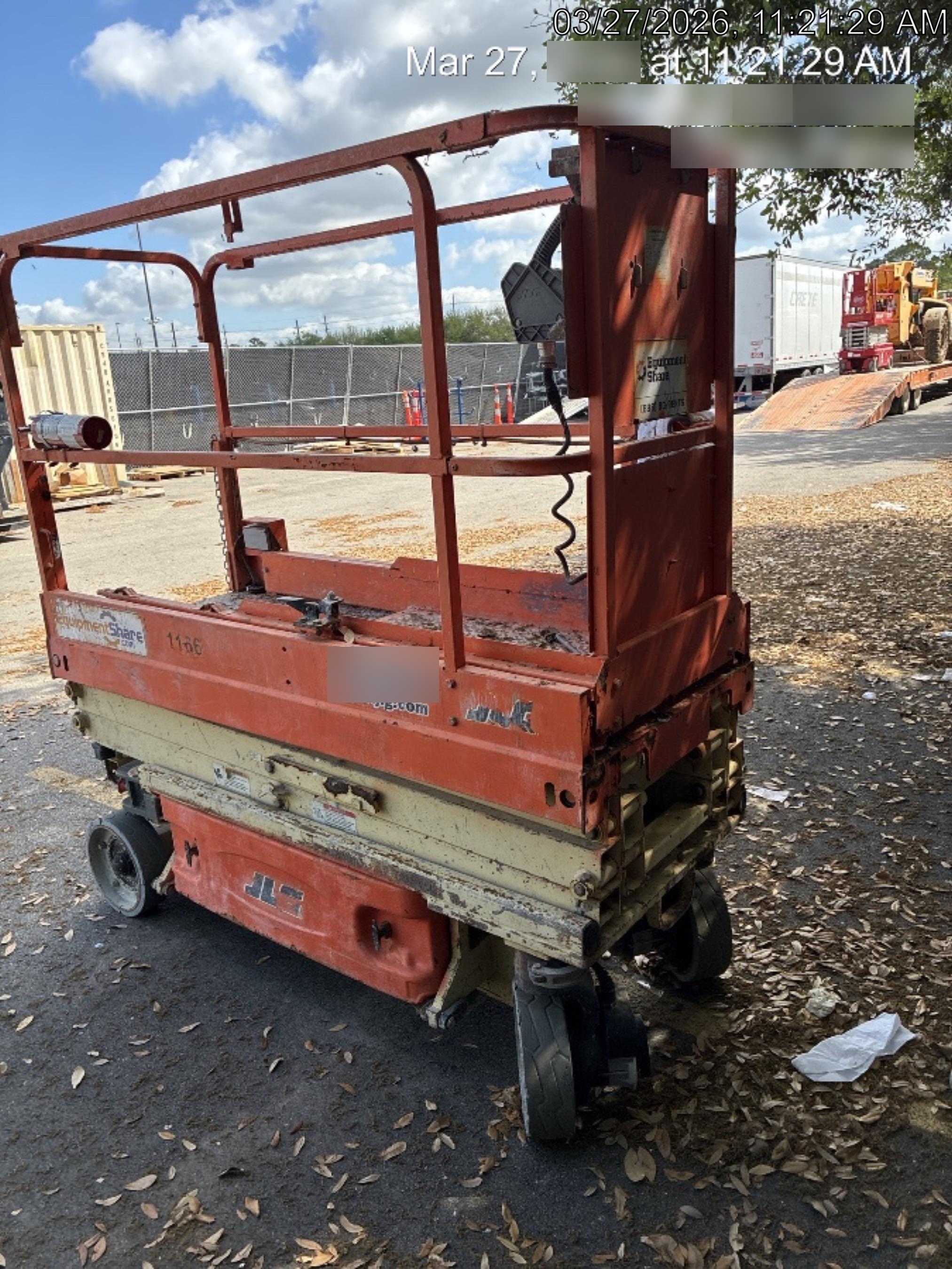 2016 JLG 1930ES