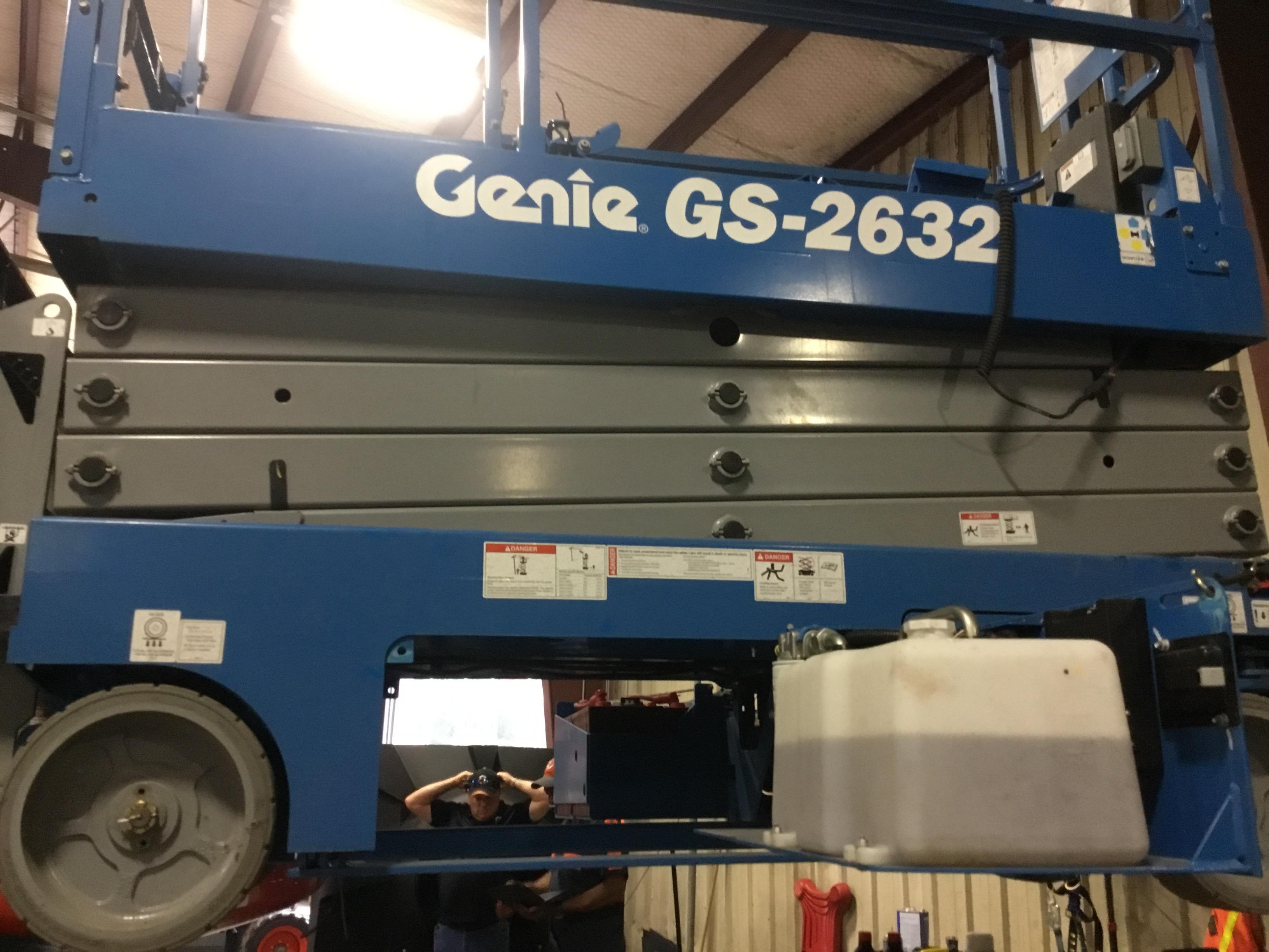 2017 GENIE GS-2632