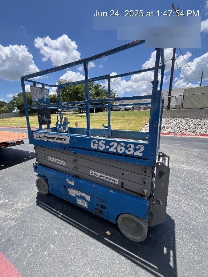 2017 GENIE GS-2632