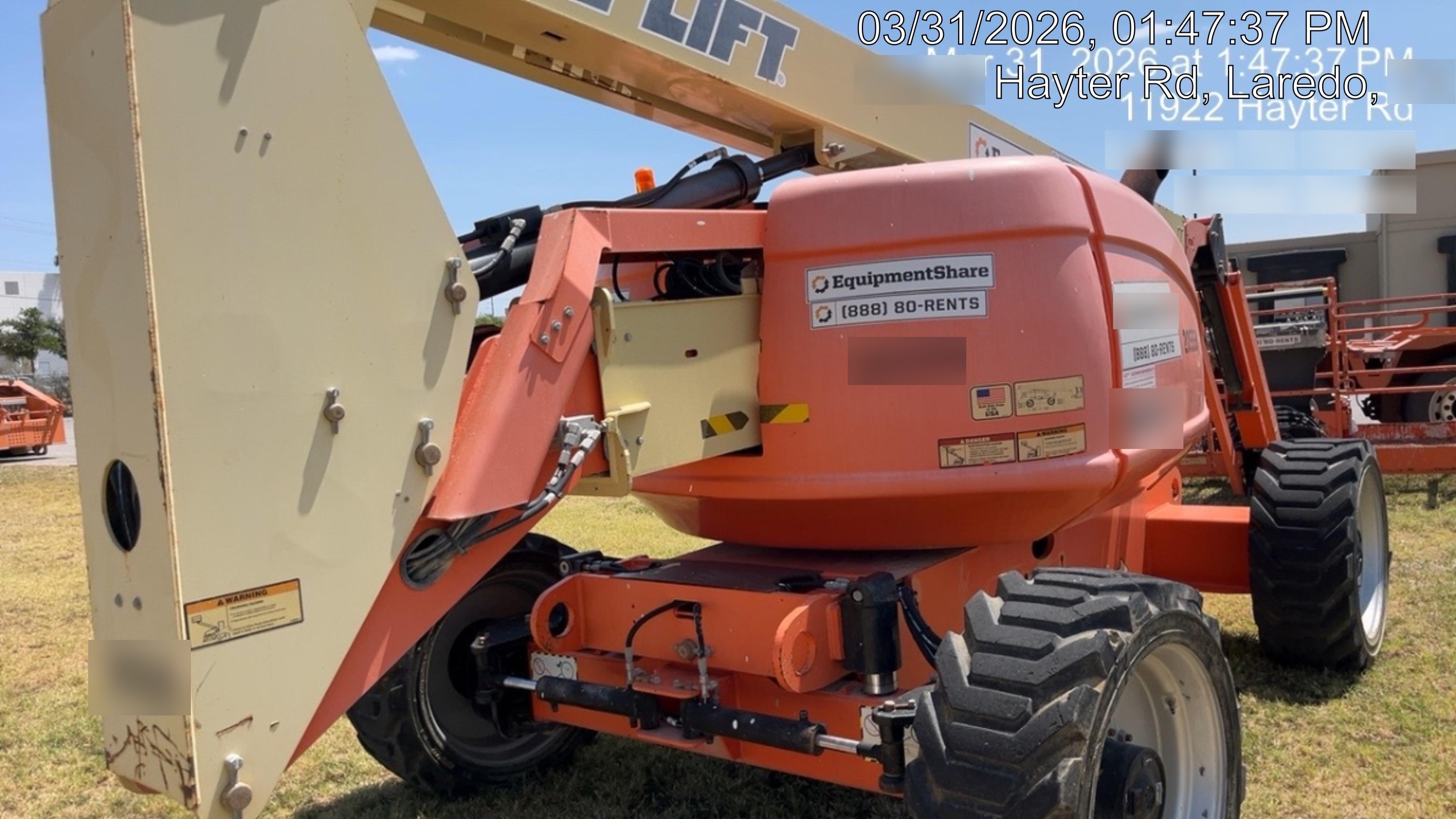 2018 JLG 600AJ
