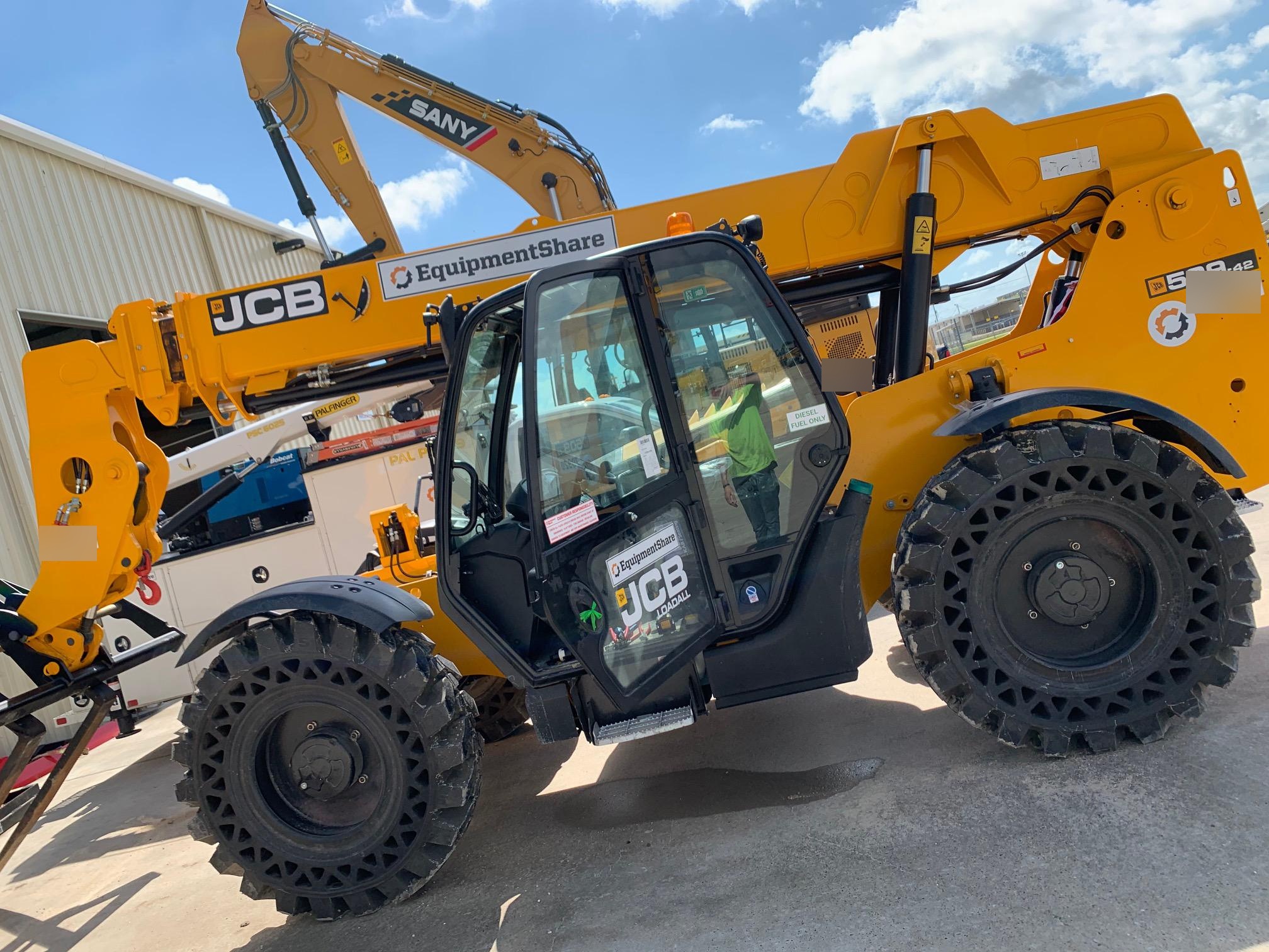 2020 JCB 509-42