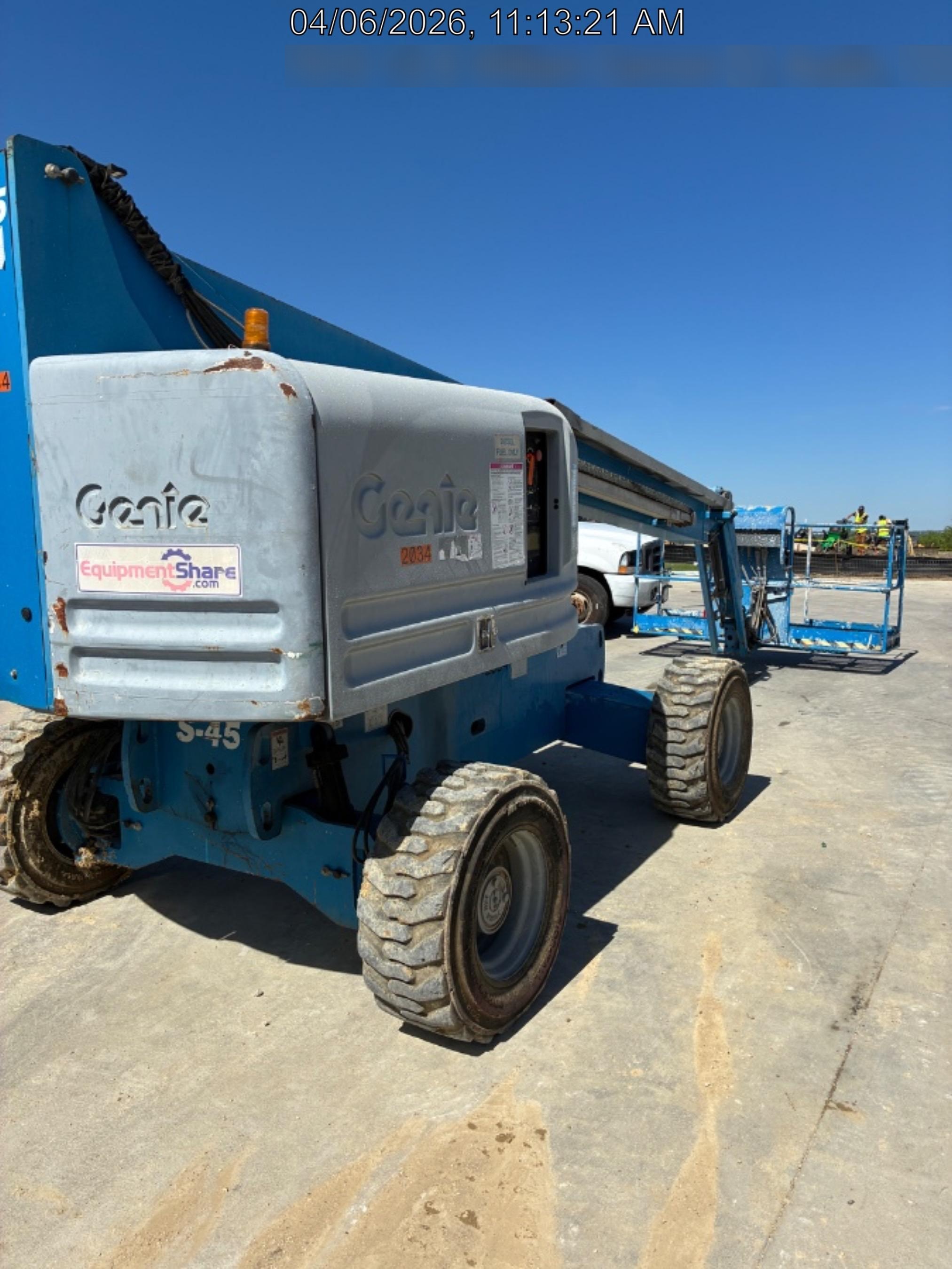 2016 GENIE S-45