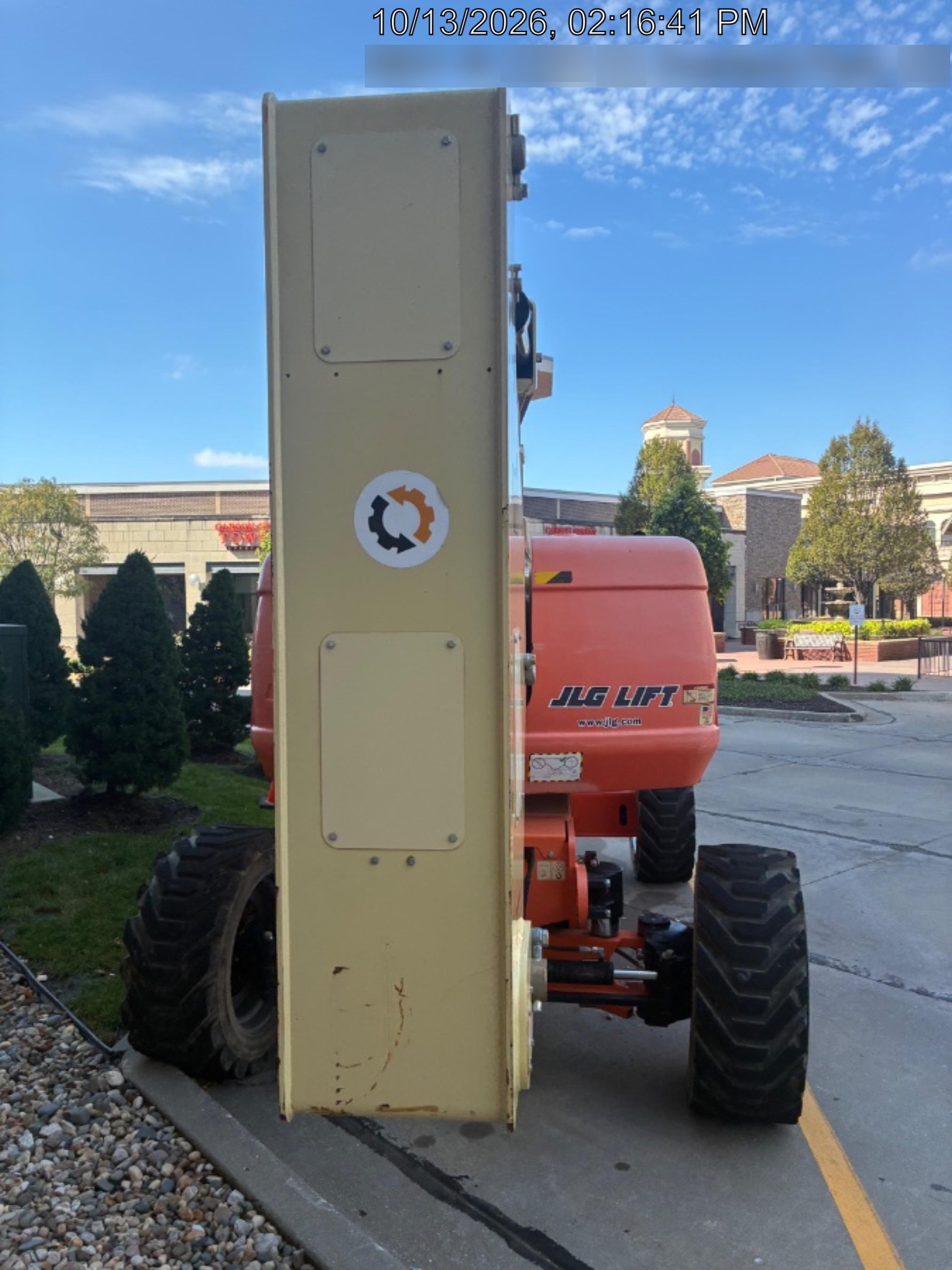 2019 JLG 800AJ
