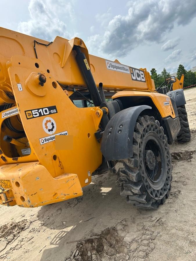 2020 JCB 510-56